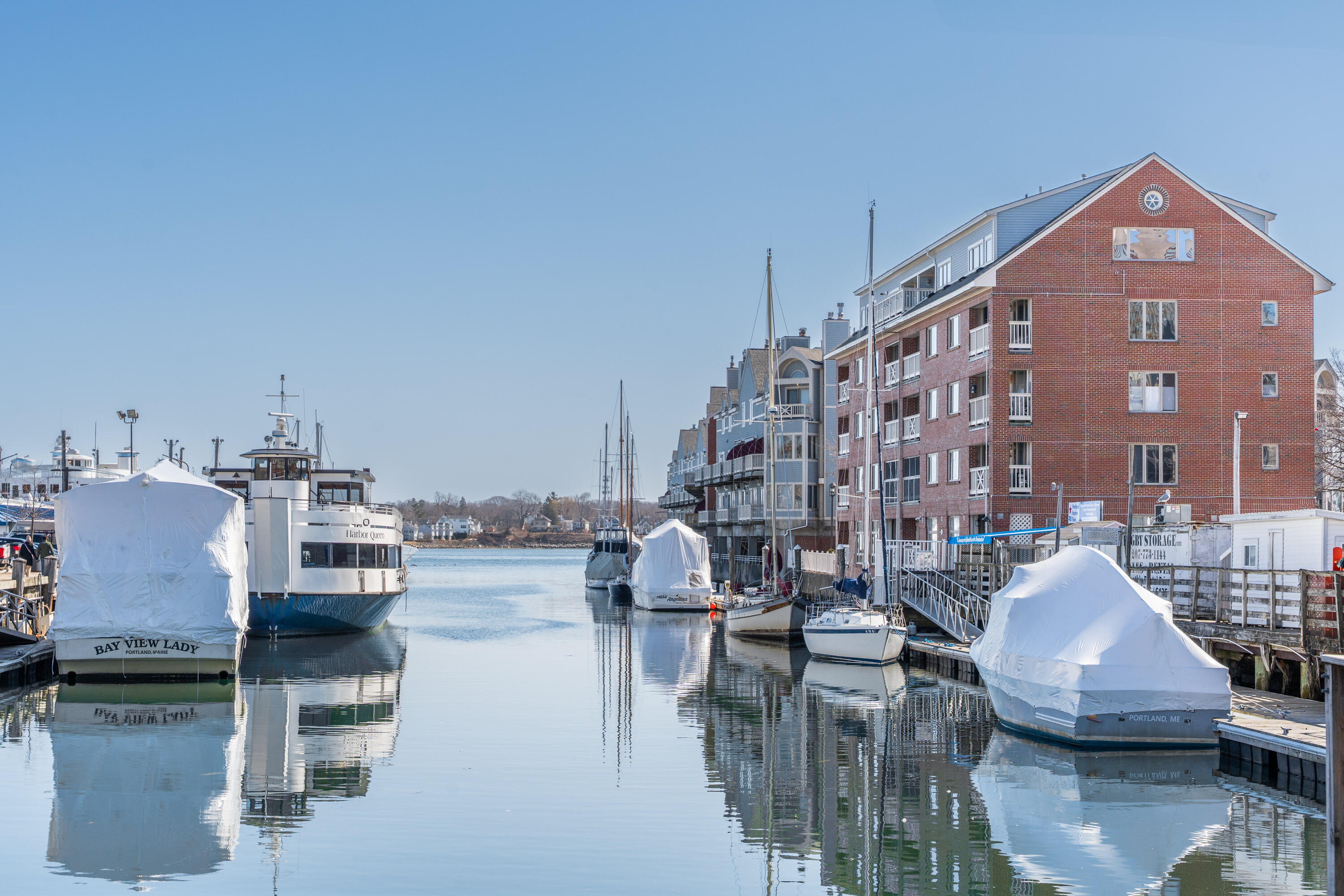 703 Chandlers Wharf, 703