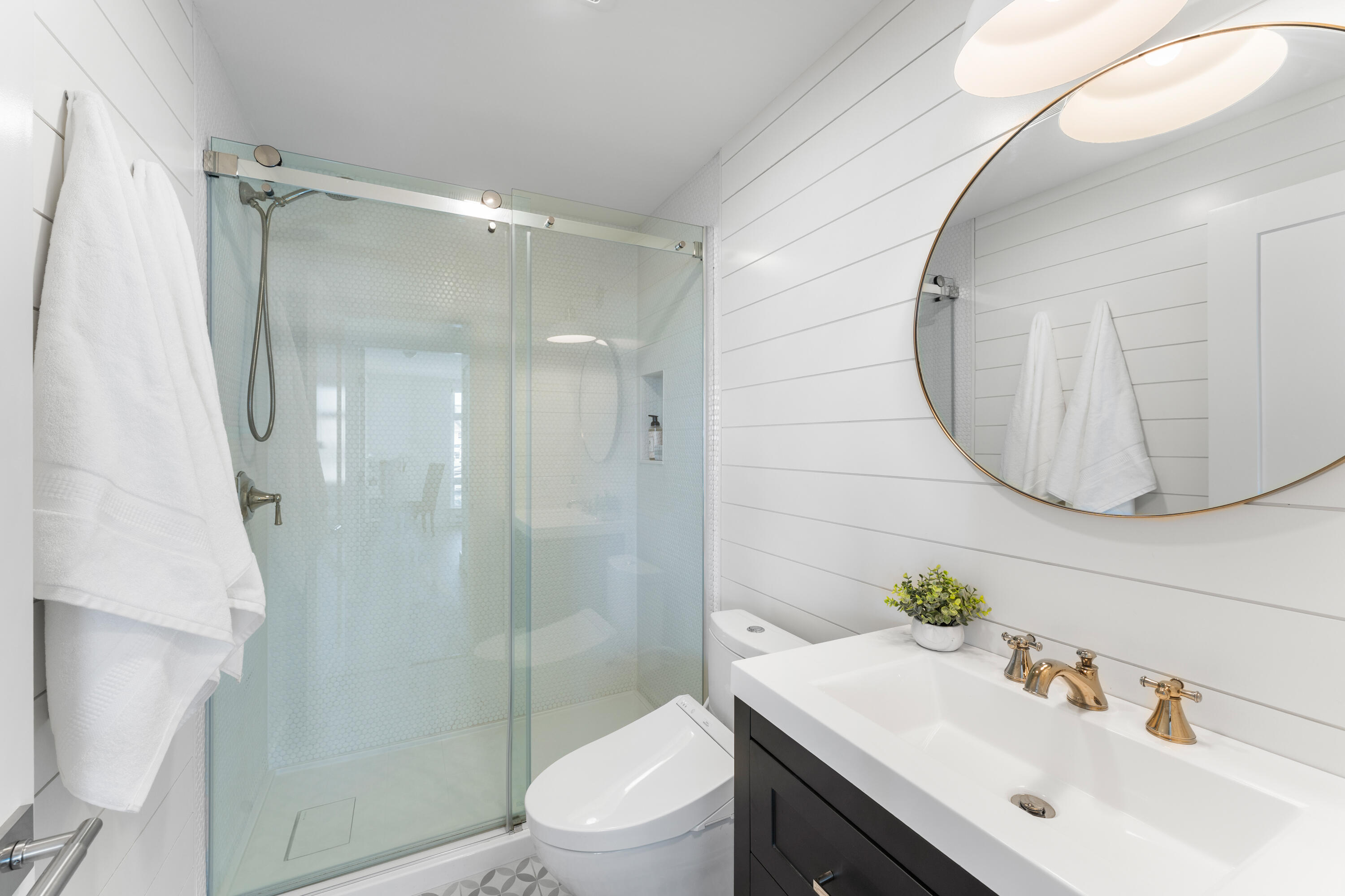 703 Chandlers Wharf, 703
