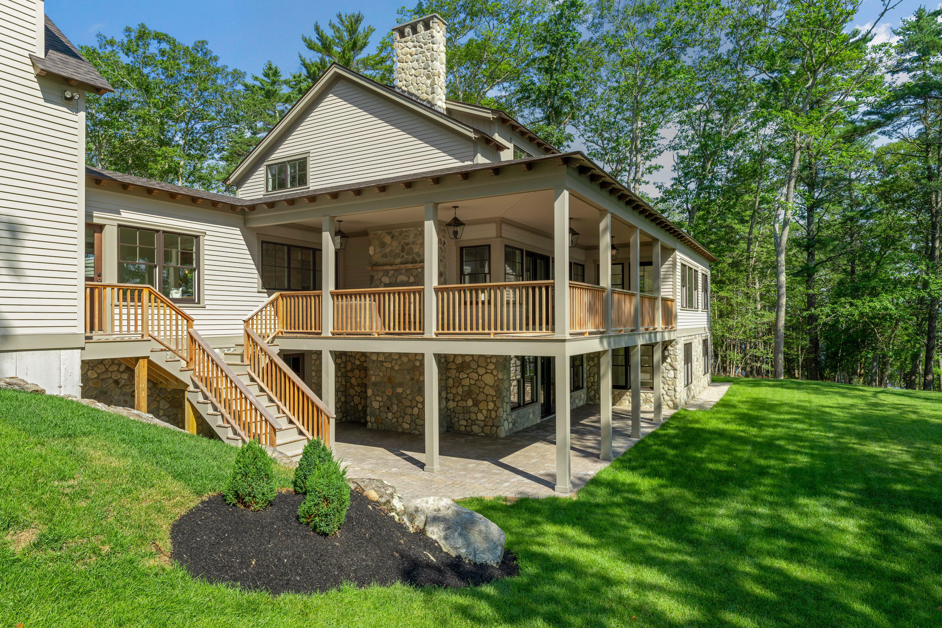 17 Kennebec Shores North Road N