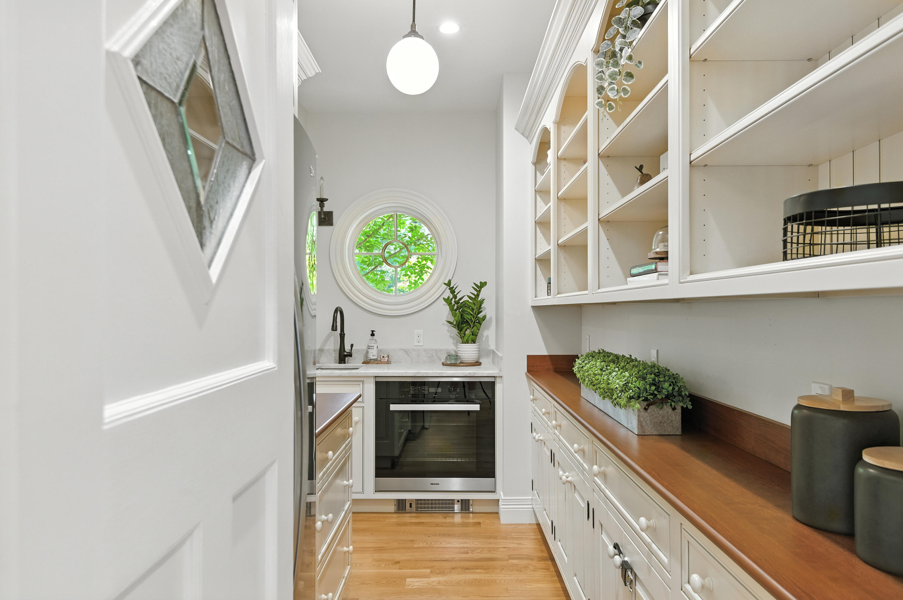 184 Spruce Point Road