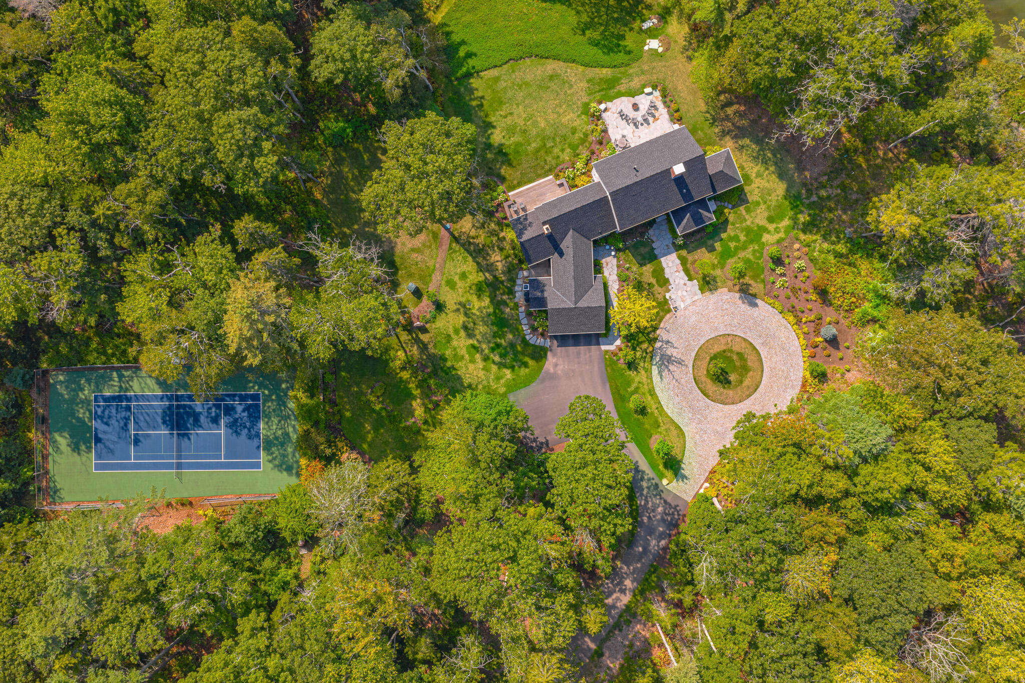 650 Mere Point Road