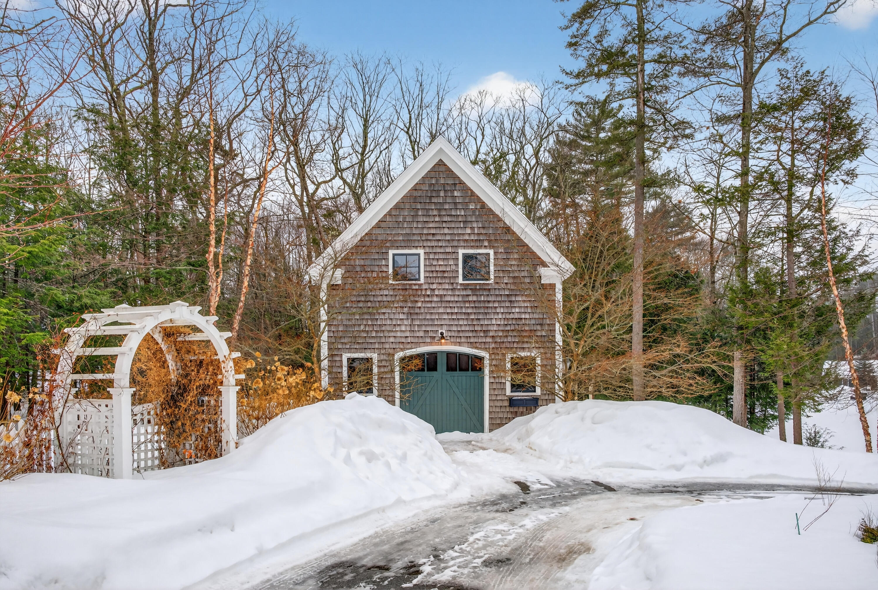 52 Maeves Way
