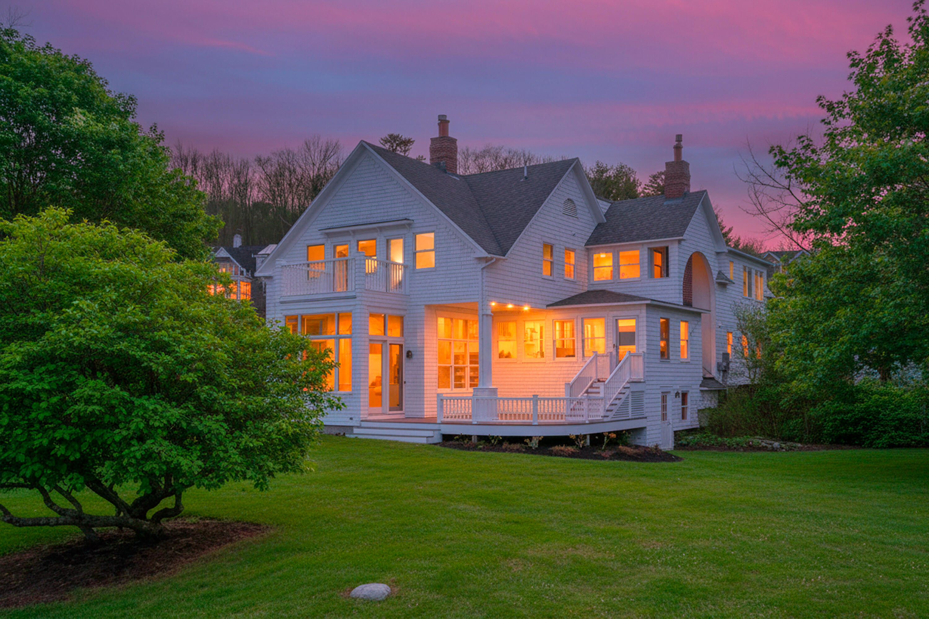 16 Town Landing Road