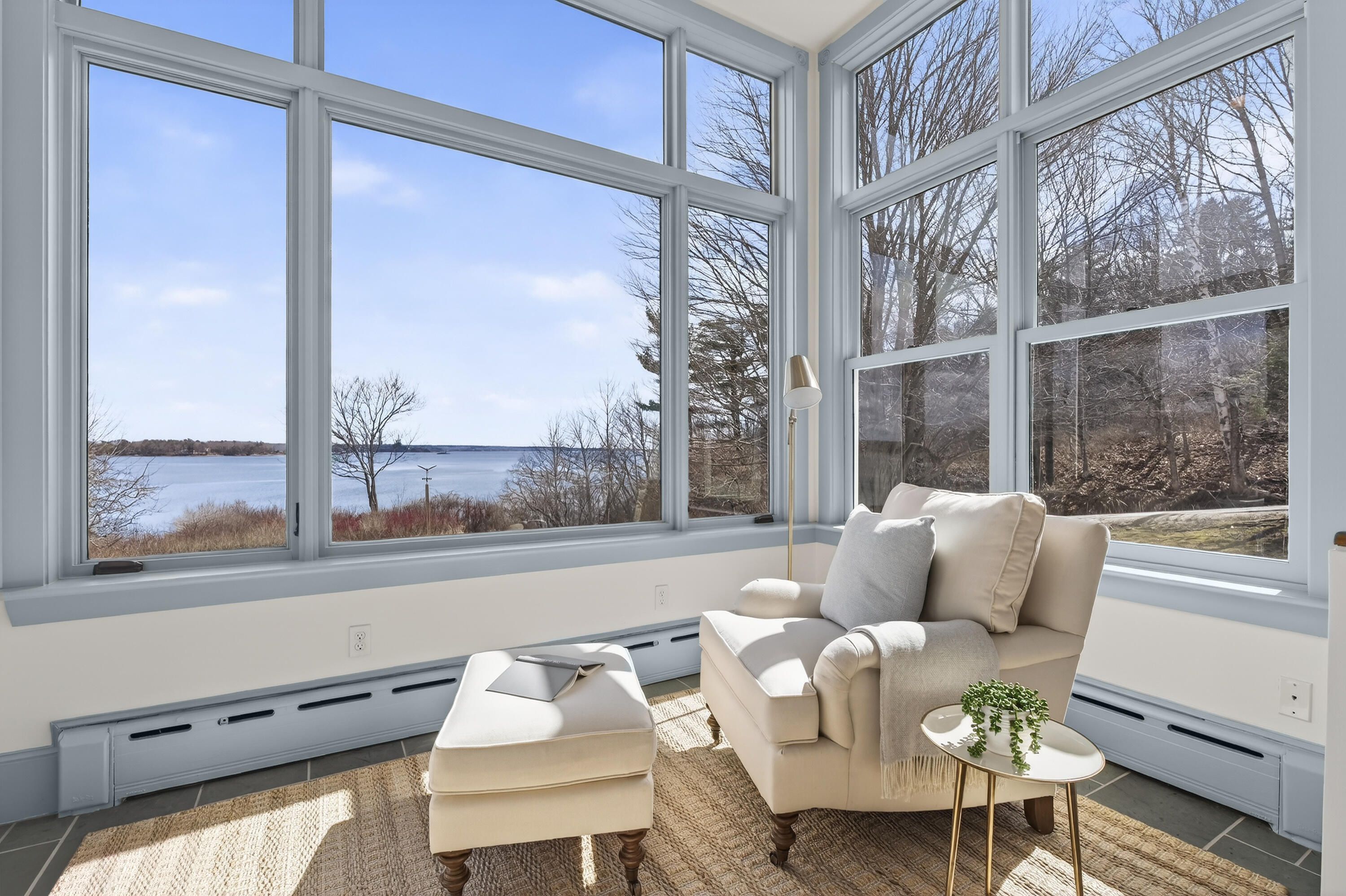 16 Town Landing Road