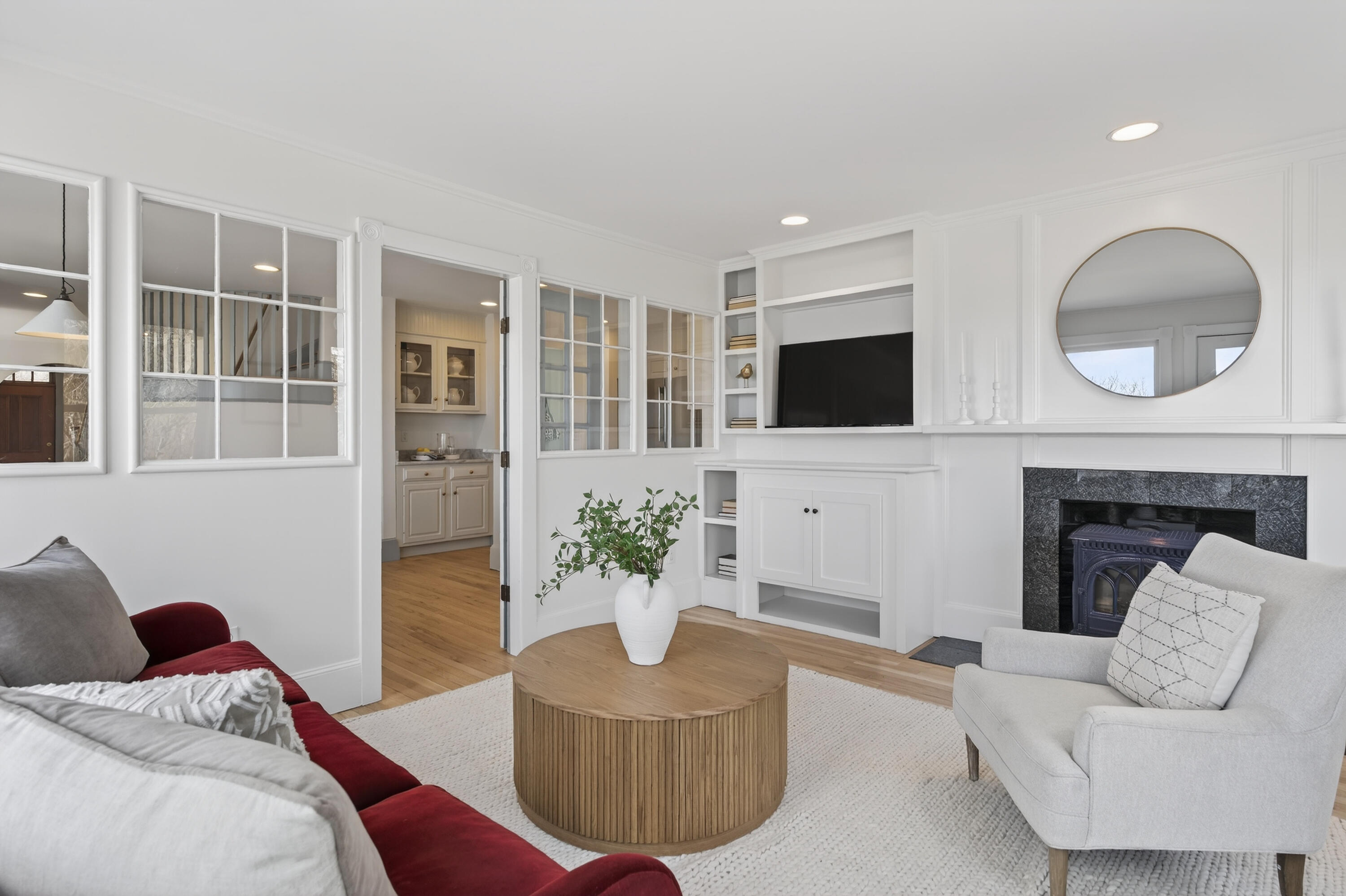 16 Town Landing Road