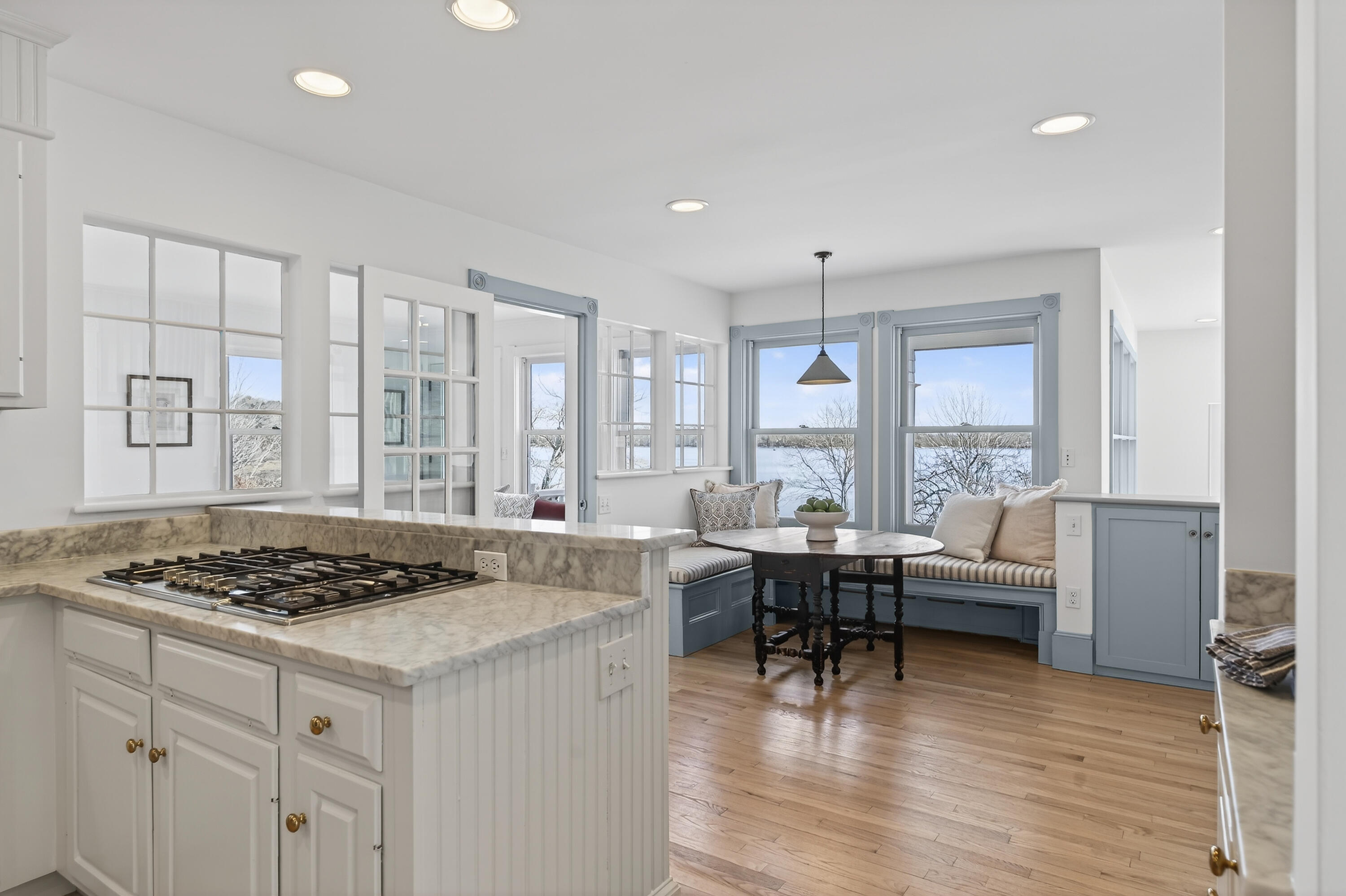 16 Town Landing Road