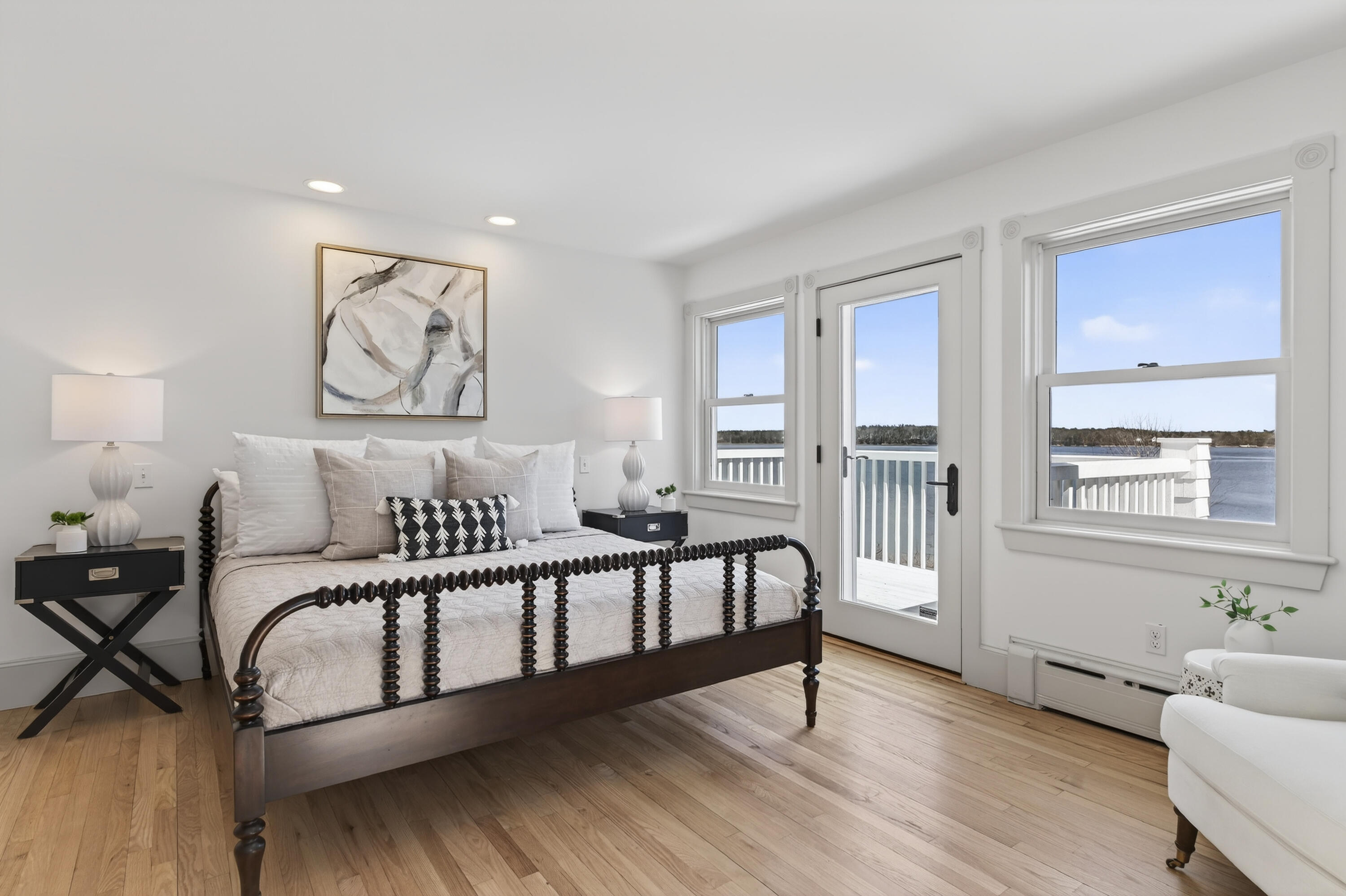 16 Town Landing Road