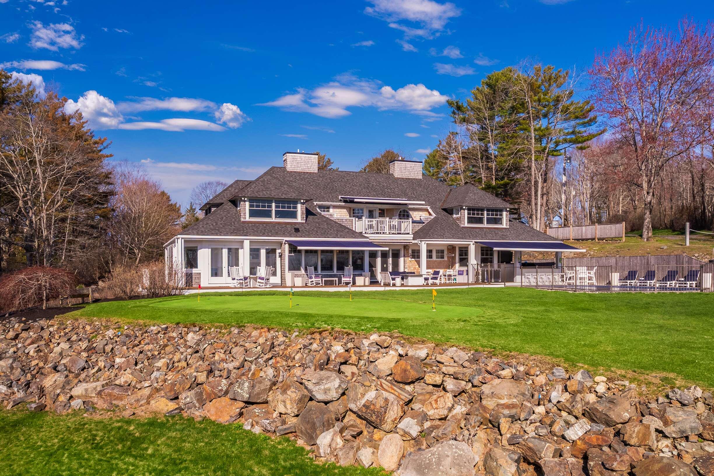1 Cove Road