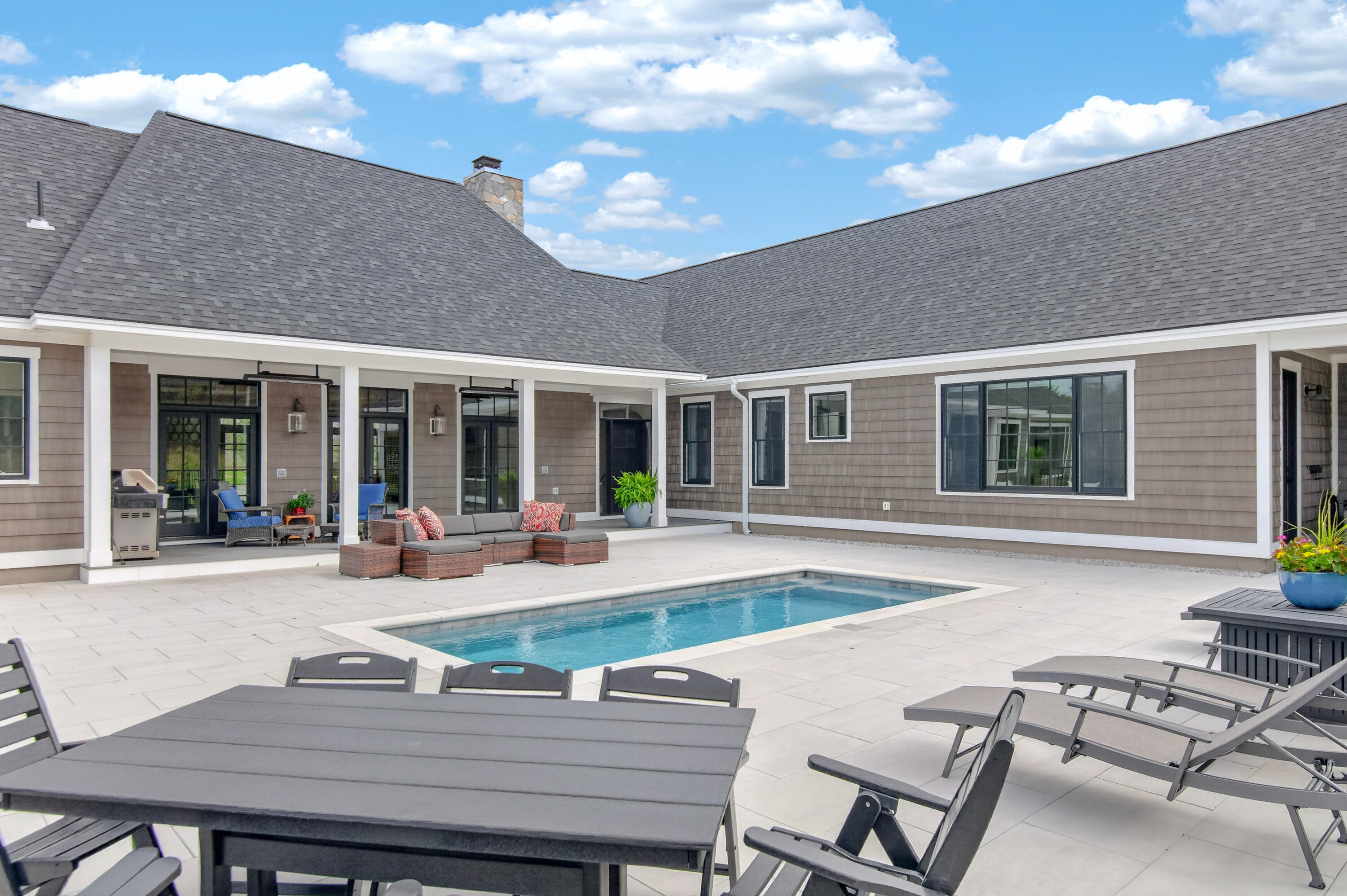 25 Daybreak Lane