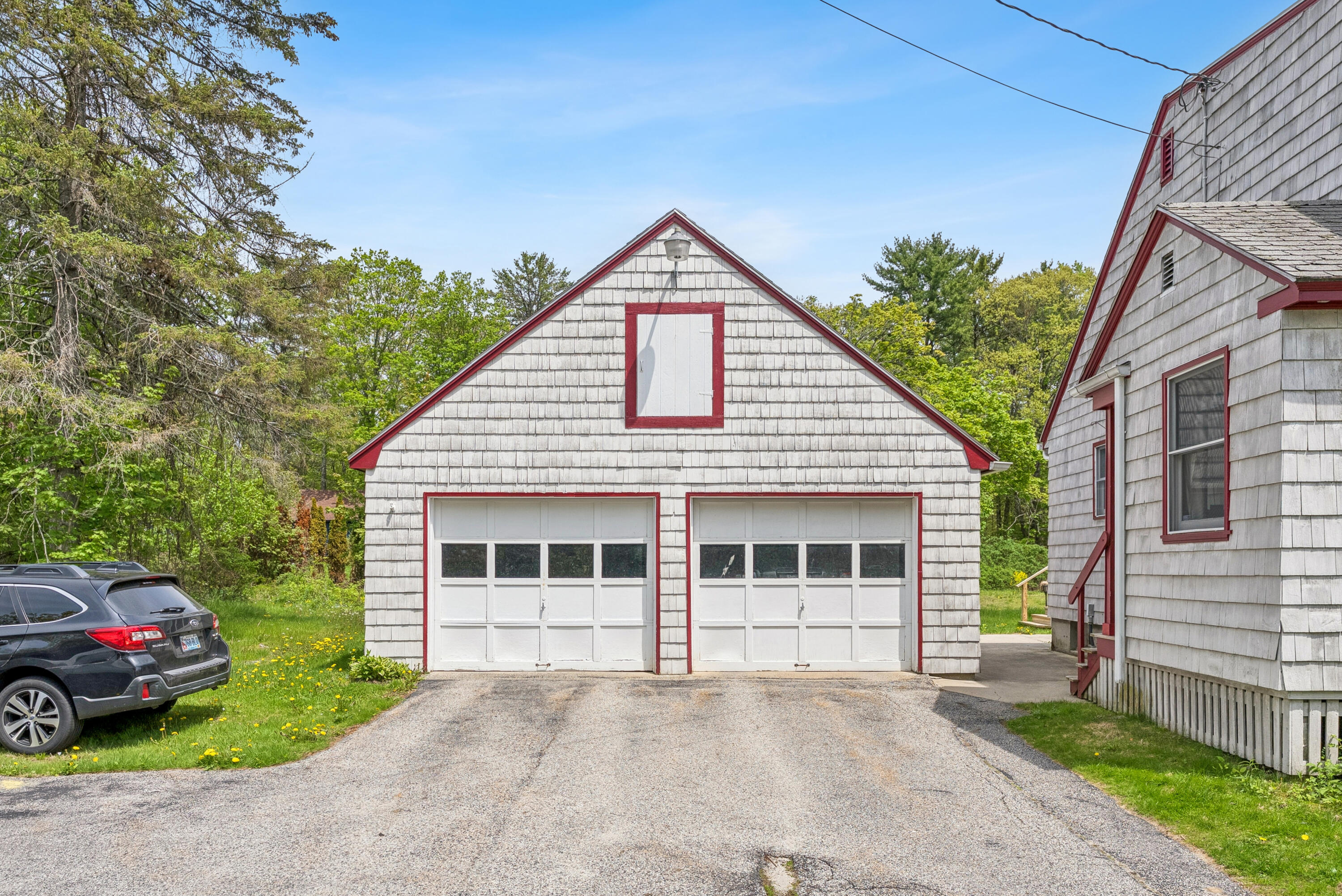 125 Ledgewood Drive
