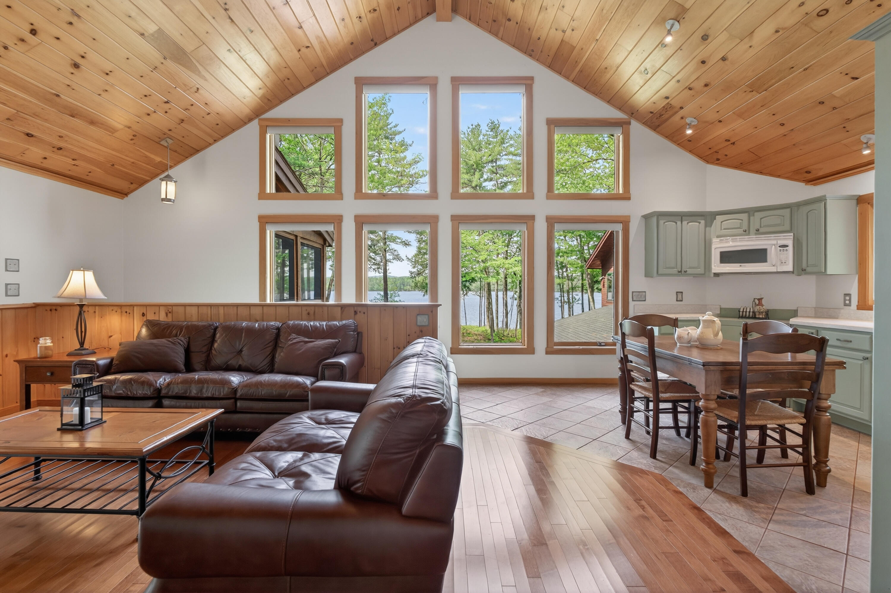 75 Scenic View Drive
