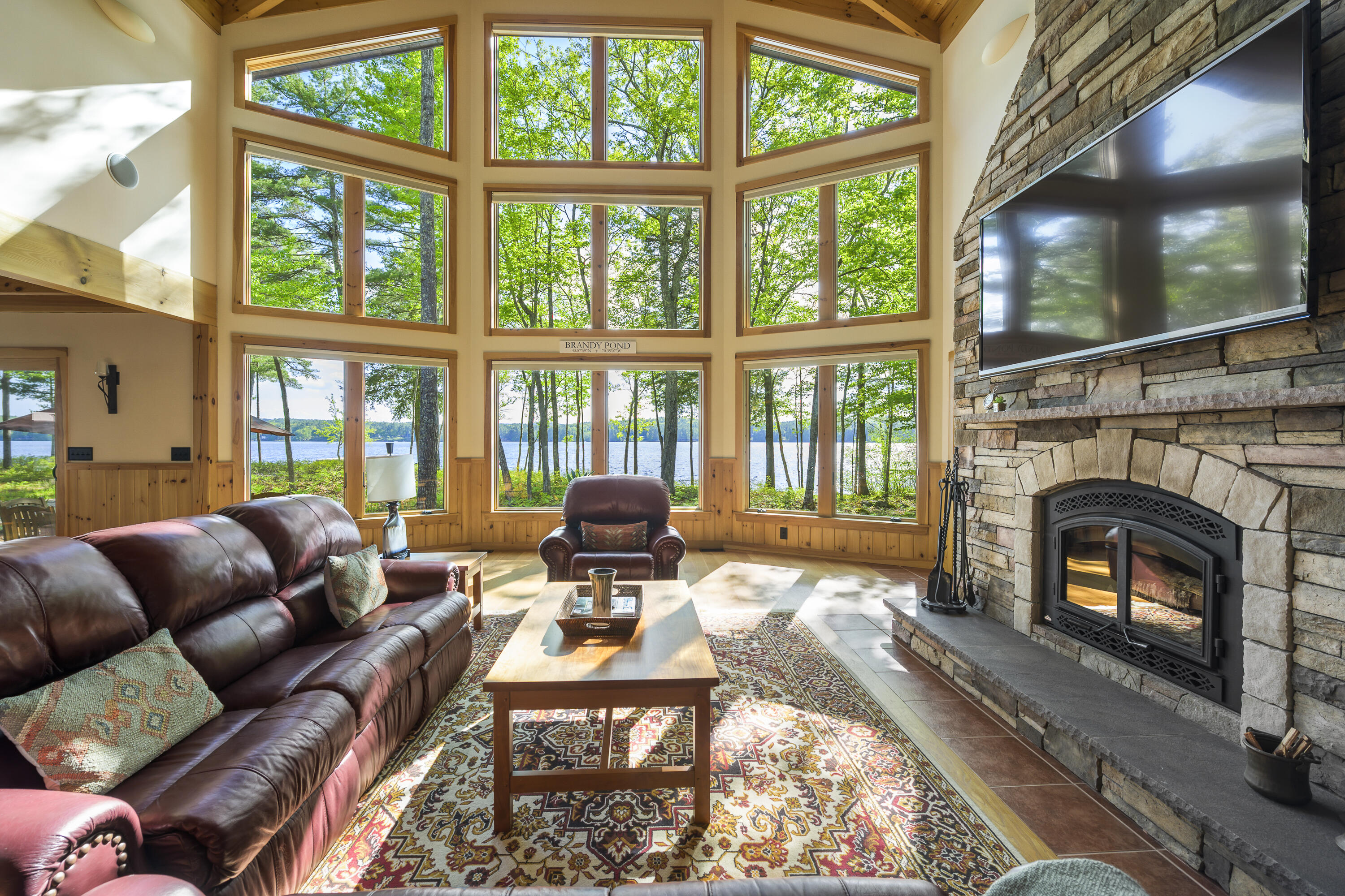 75 Scenic View Drive