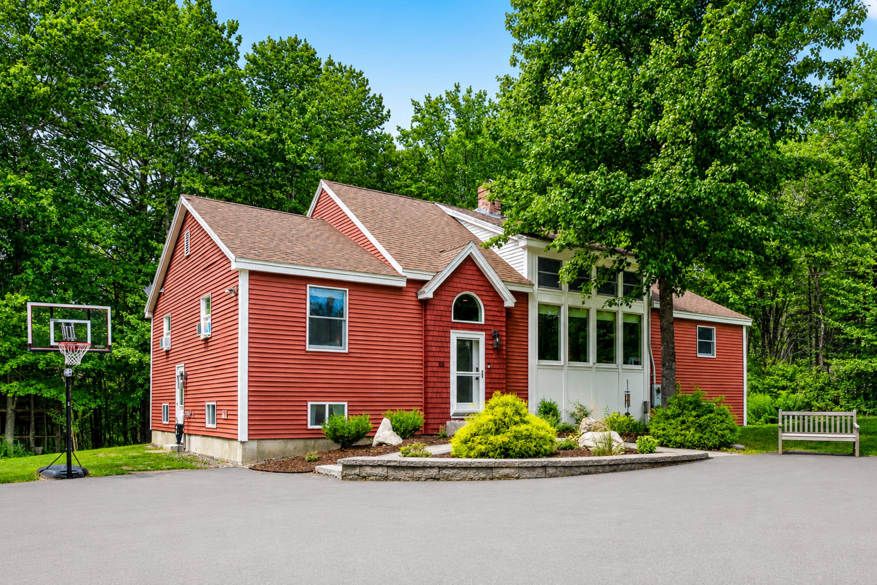 58 Collinsbrook Road