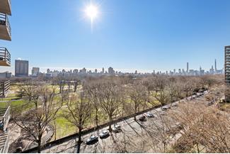 400 CENTRAL Park W 2X