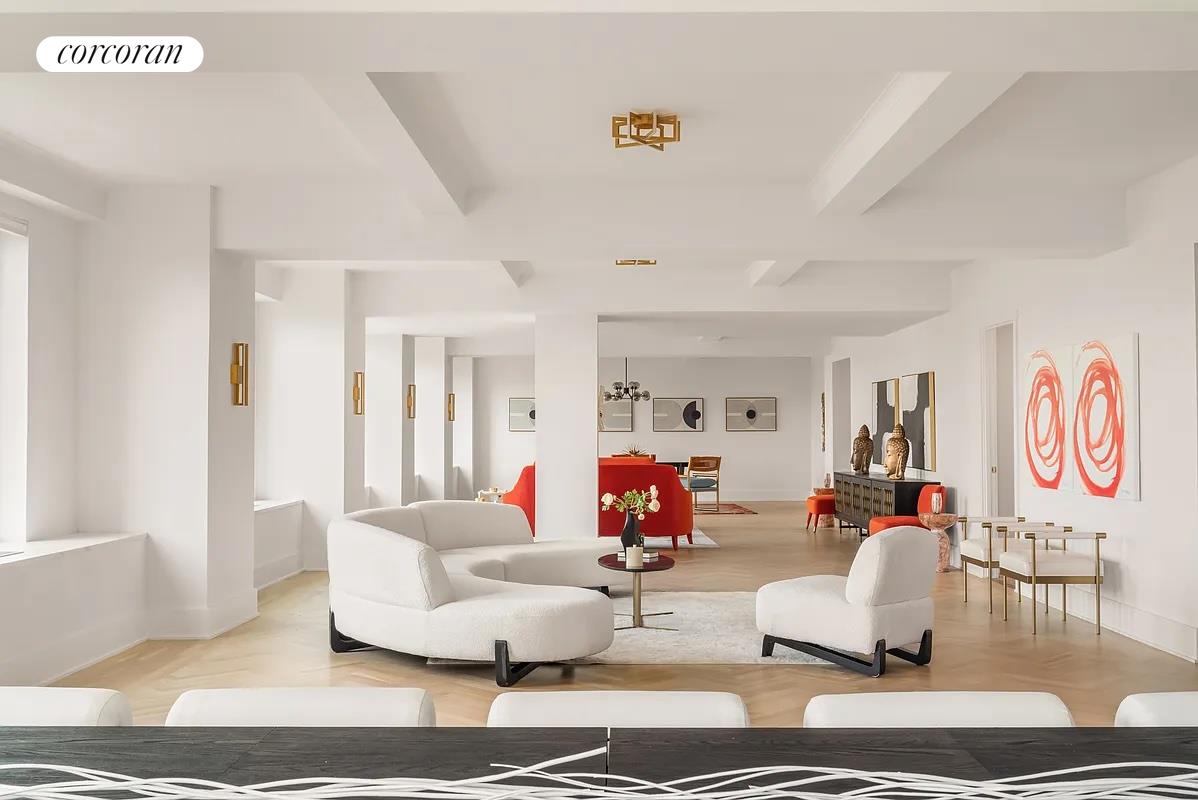 1200 5TH Avenue 15AB