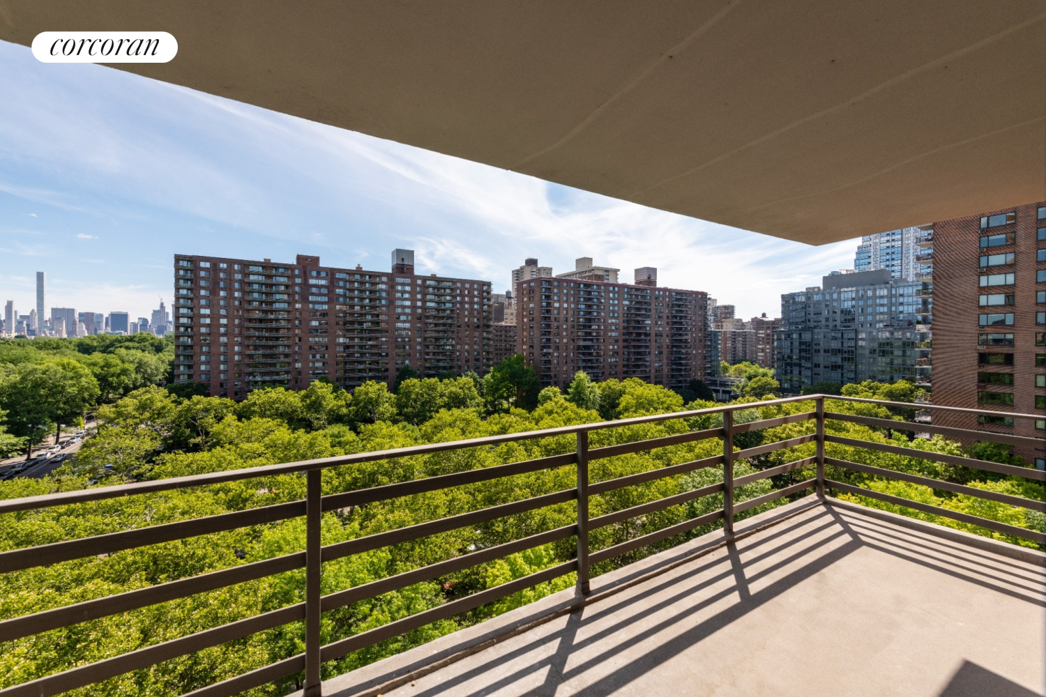400 CENTRAL Park W 9K