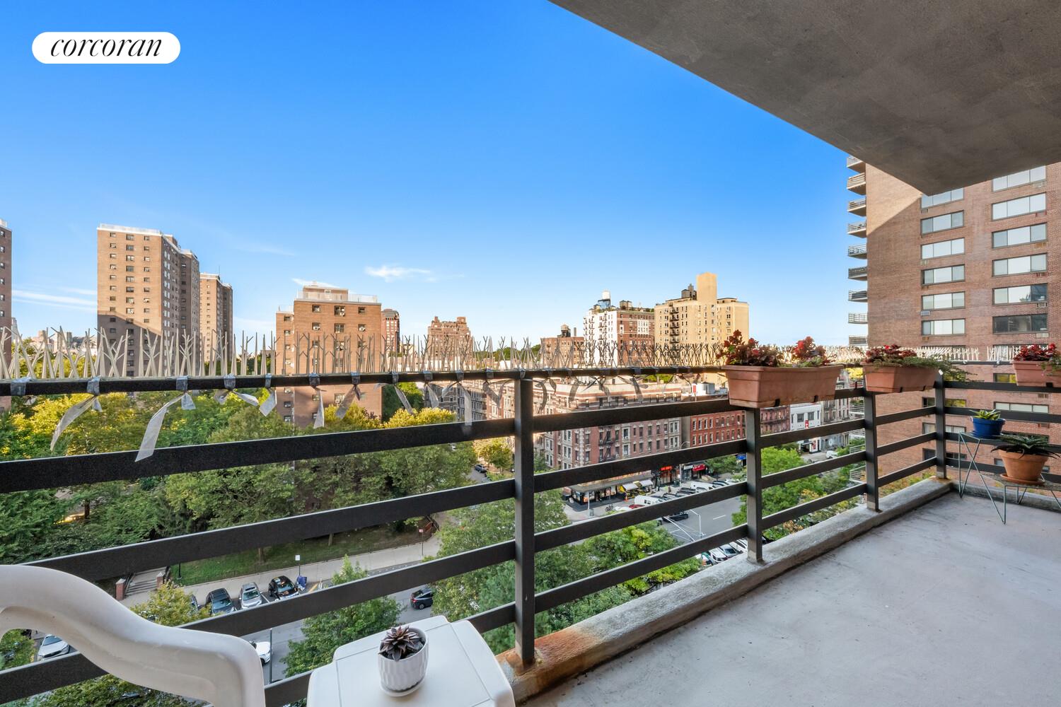 392 CENTRAL Park W 10W