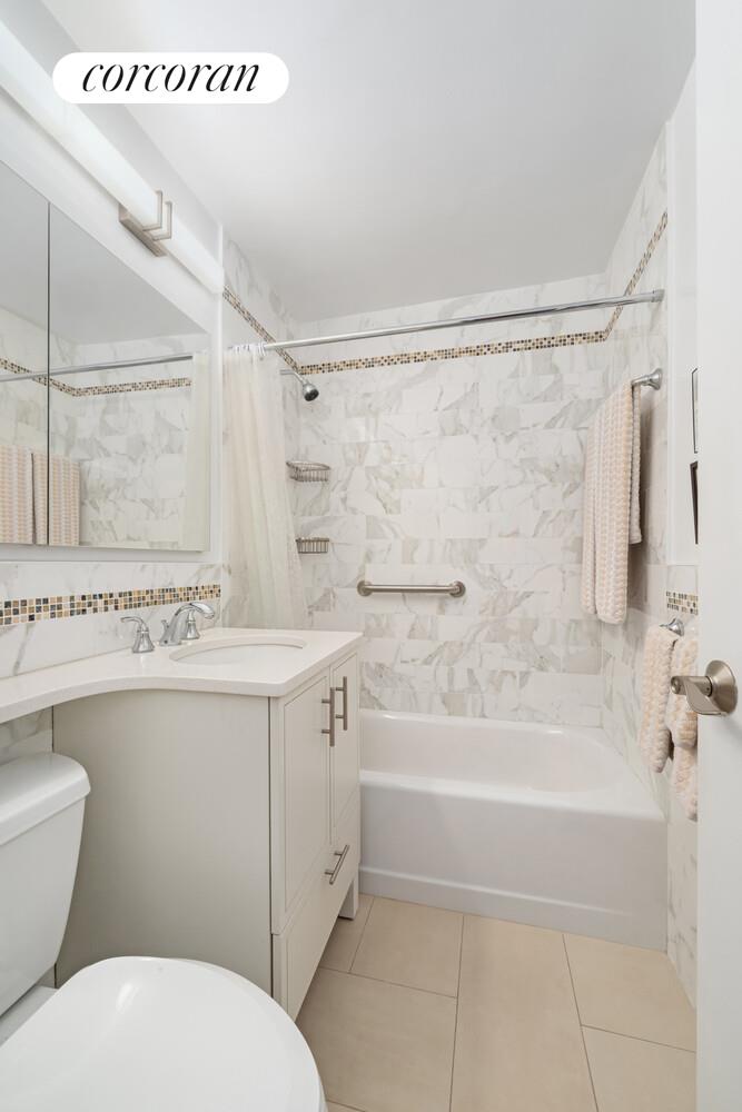 392 CENTRAL Park W 10W