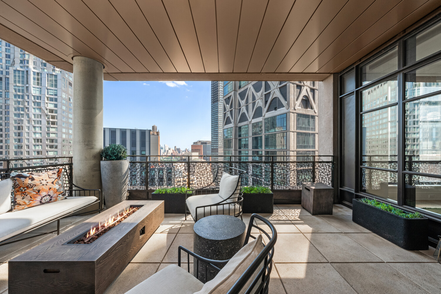 25 PARK Row 25CNORTH