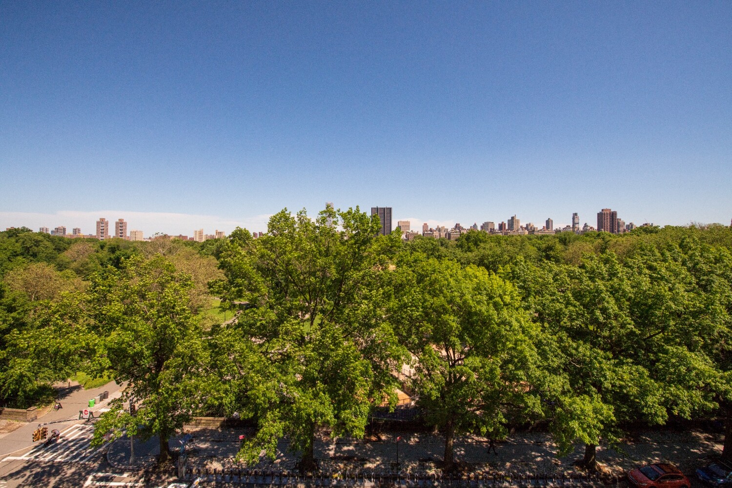 382 CENTRAL Park W 10D