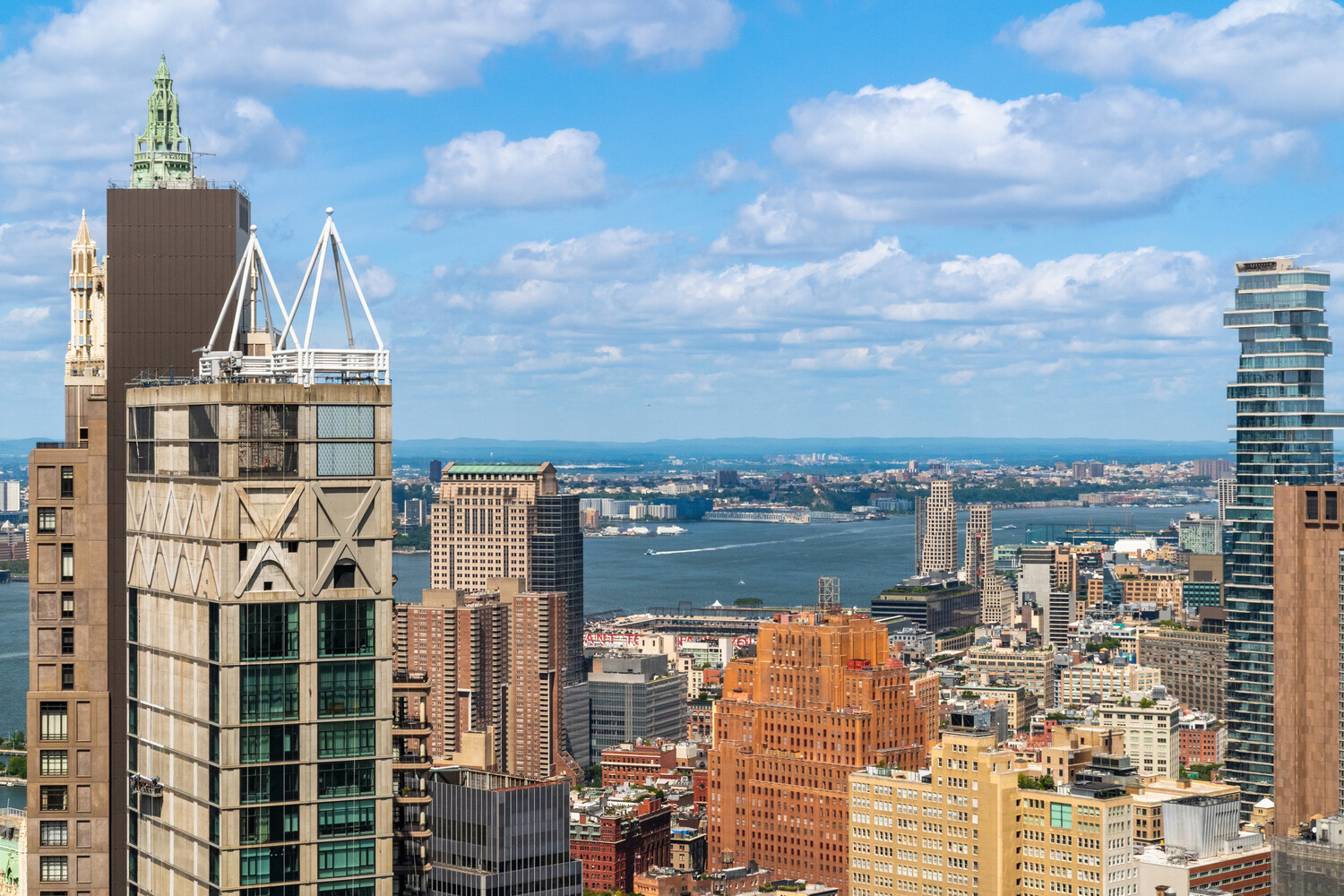 130 WILLIAM Street L57A