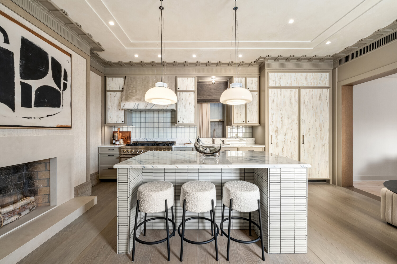 337 RIVERSIDE Drive