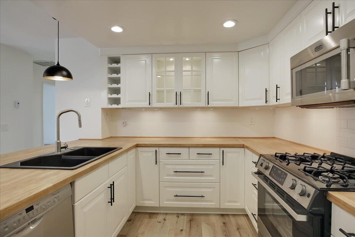 380 San Ricardo Drive