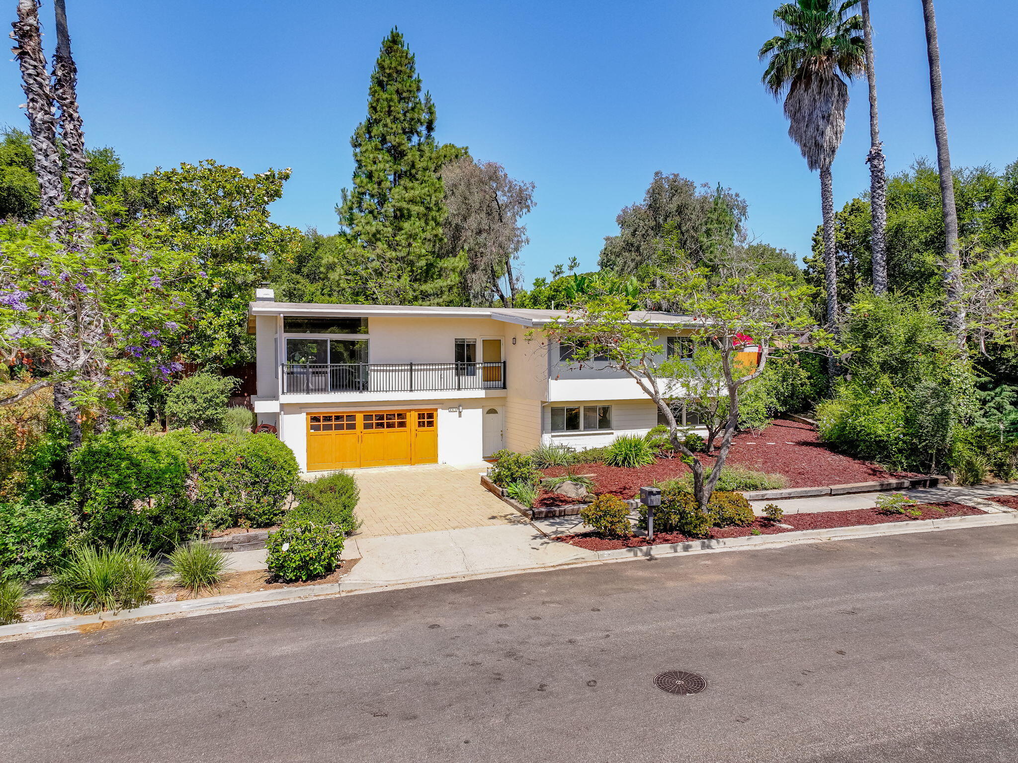 865 Cocopah Drive