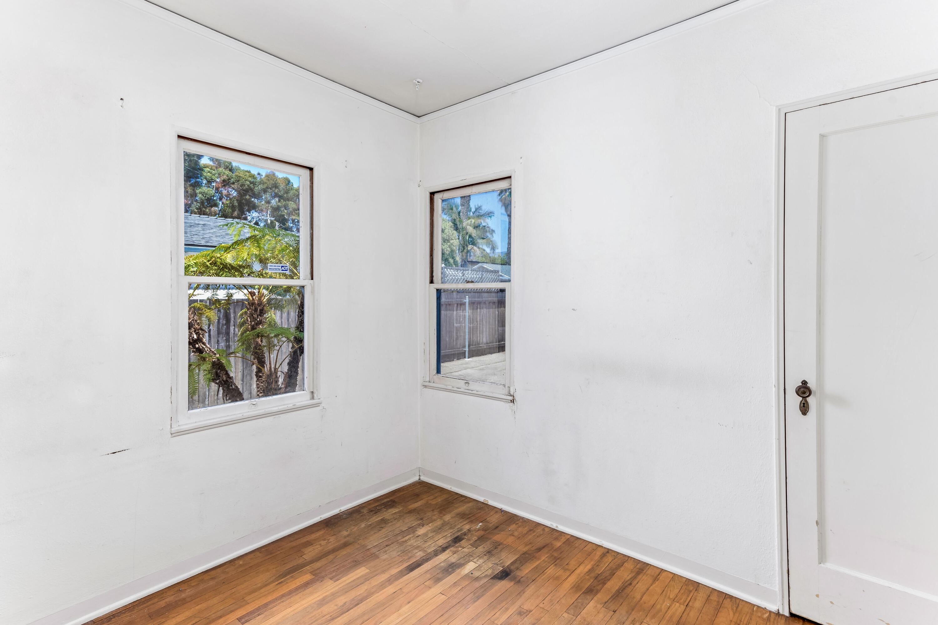 34 Orange Avenue