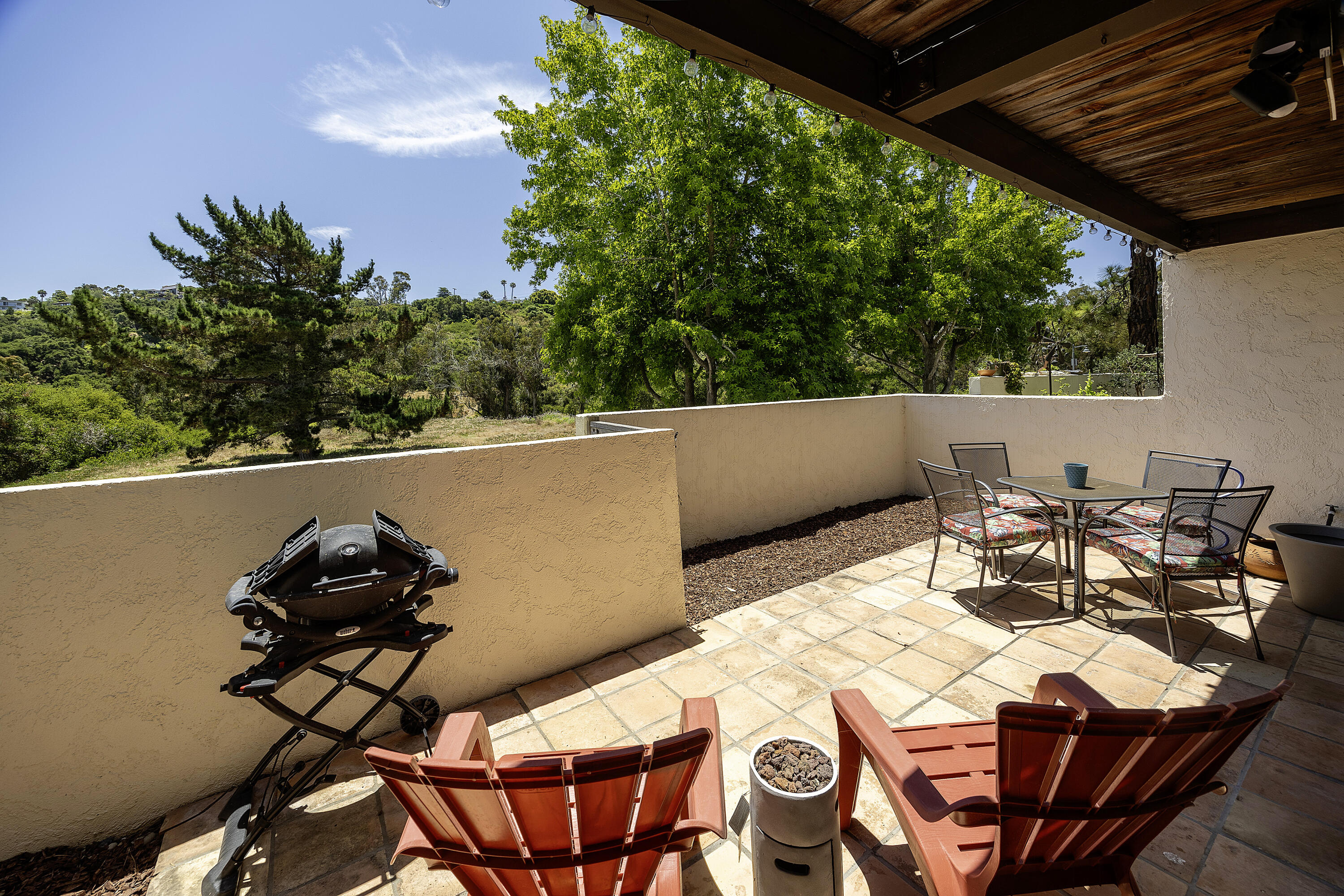 1066 Miramonte Drive, 3