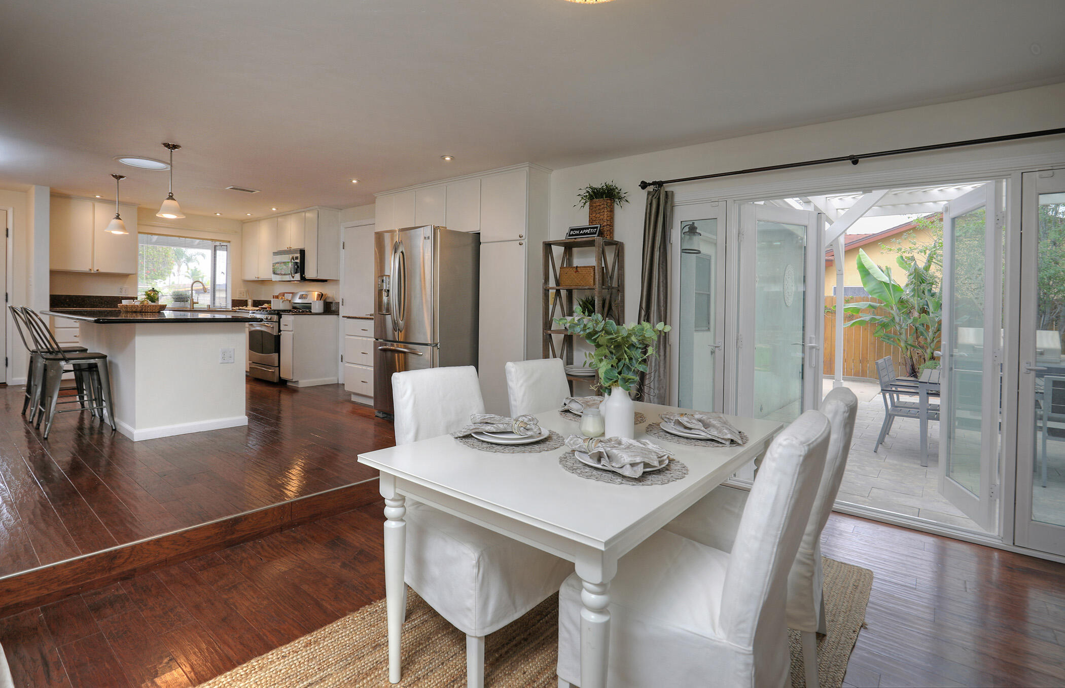 87 Deerhurst Drive