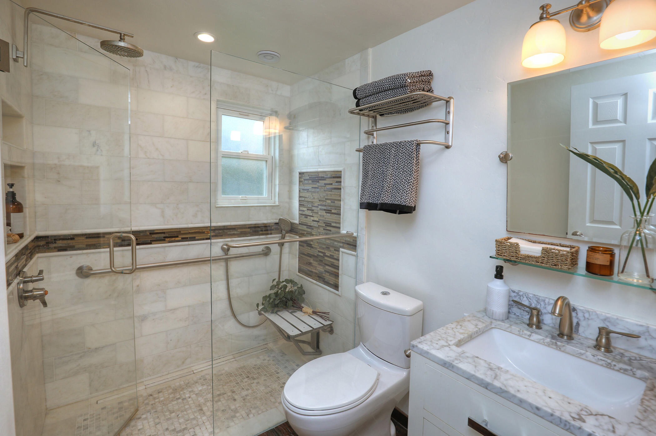 87 Deerhurst Drive