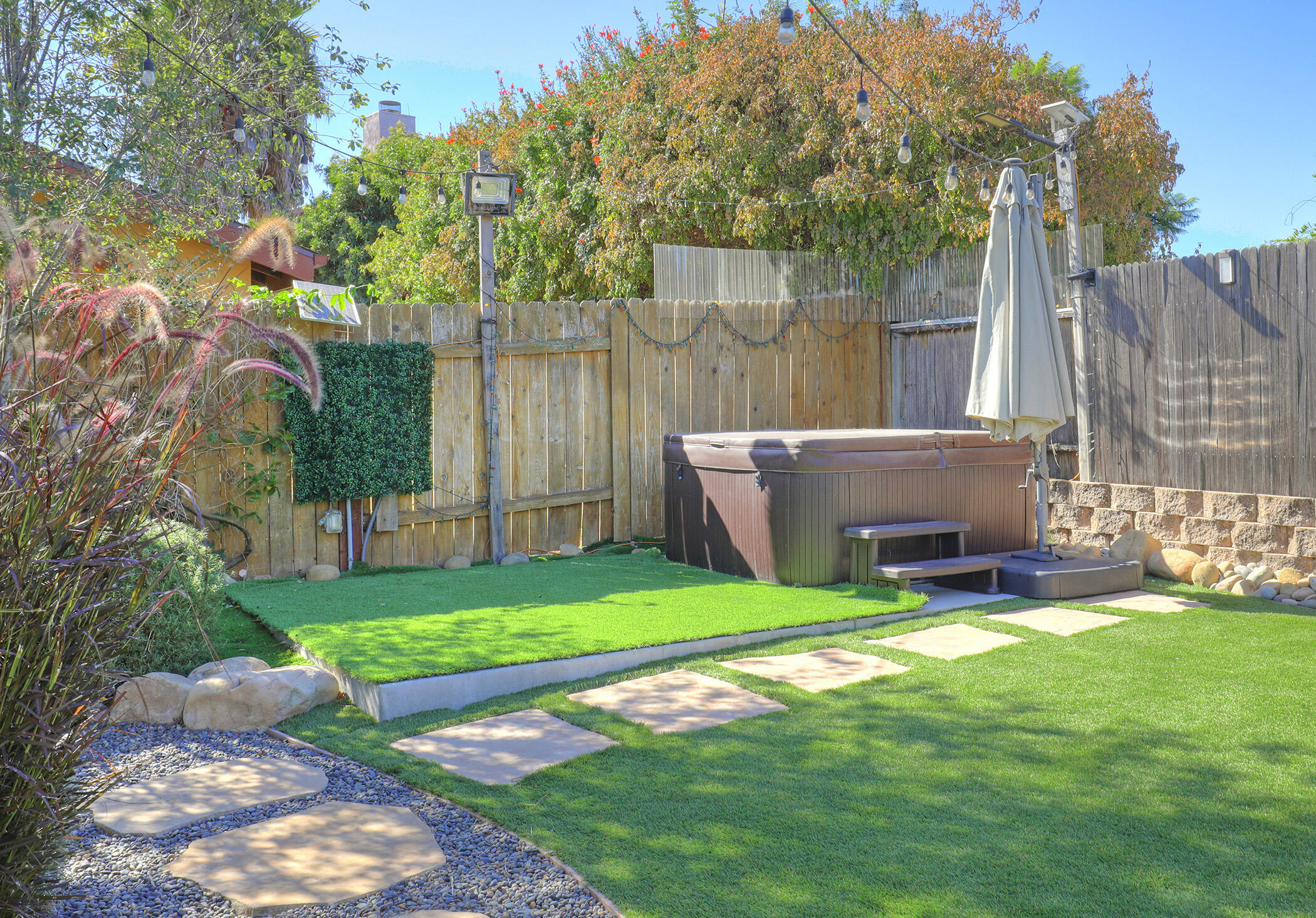 87 Deerhurst Drive