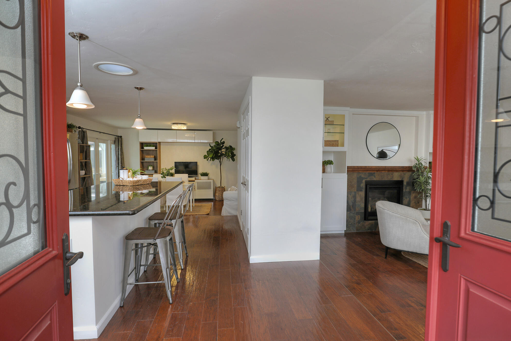 87 Deerhurst Drive