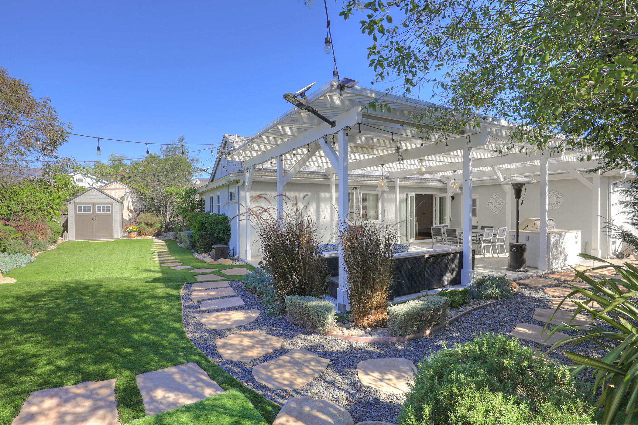 87 Deerhurst Drive