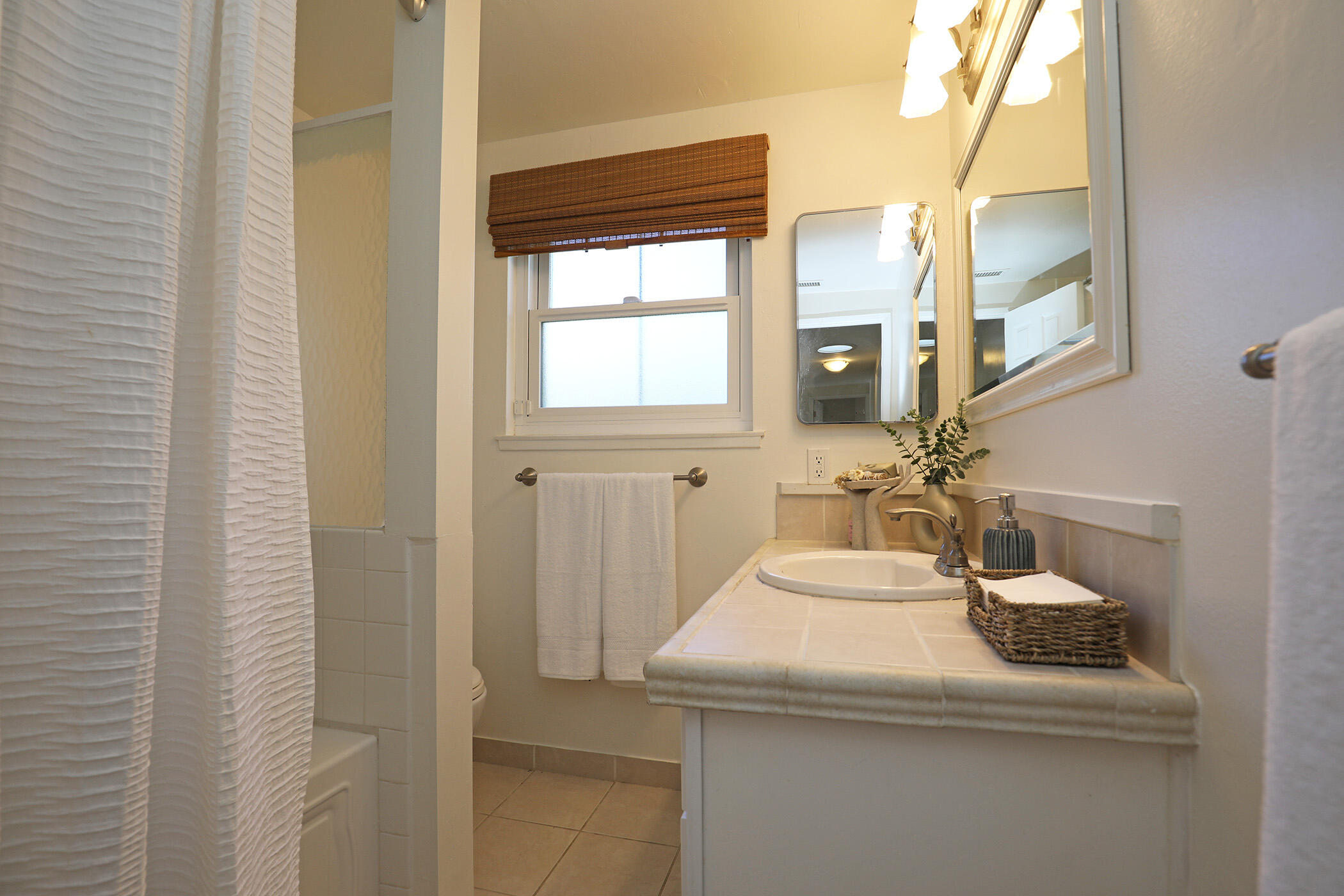 87 Deerhurst Drive
