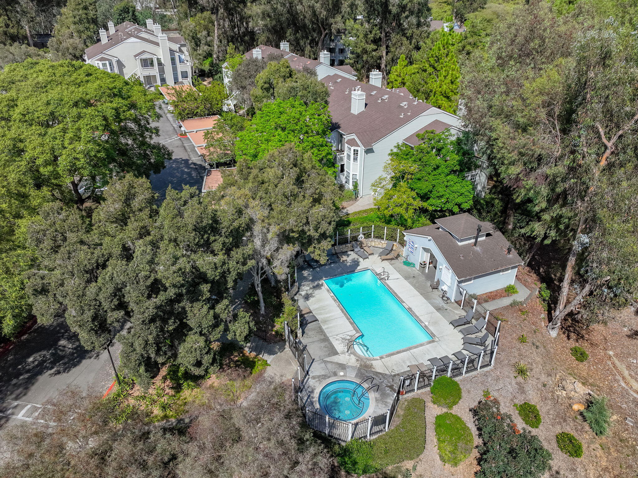 7606 Hollister Avenue 309