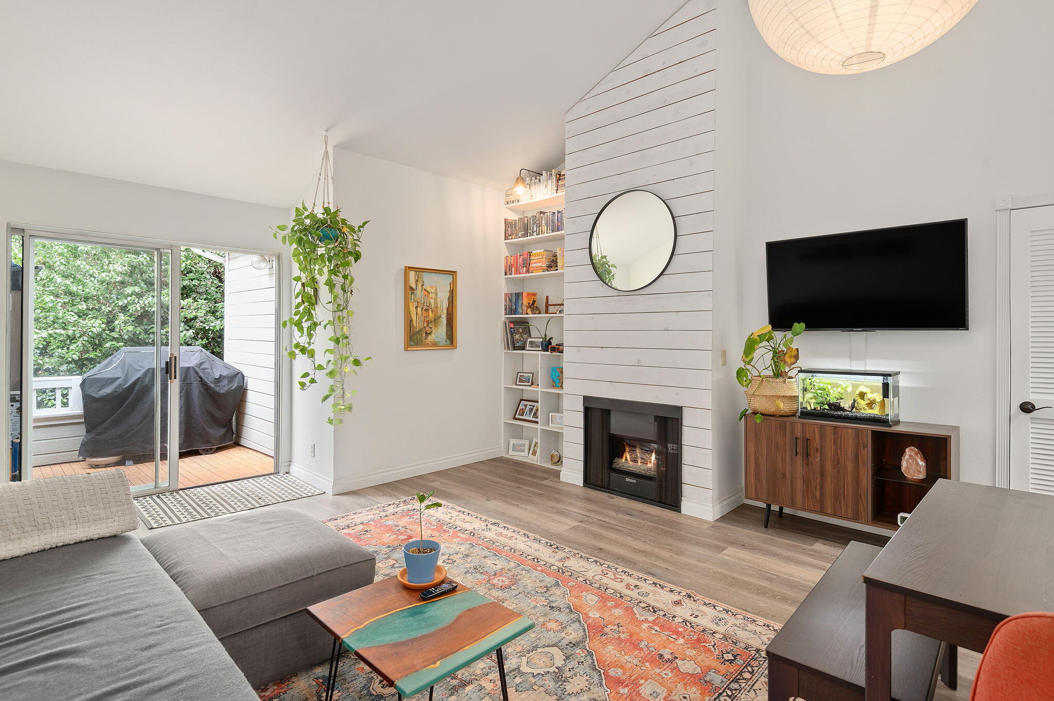 7606 Hollister Avenue 309