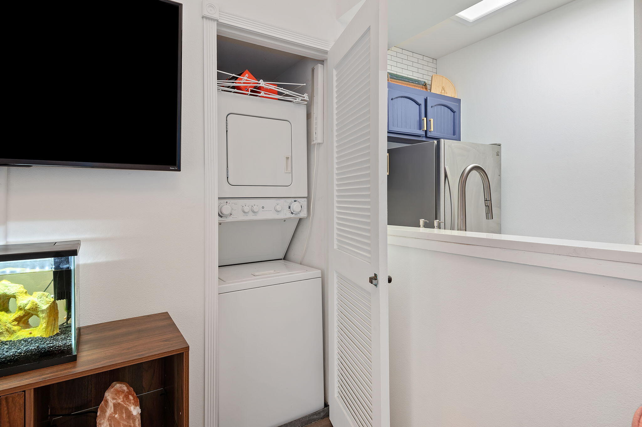 7606 Hollister Avenue 309