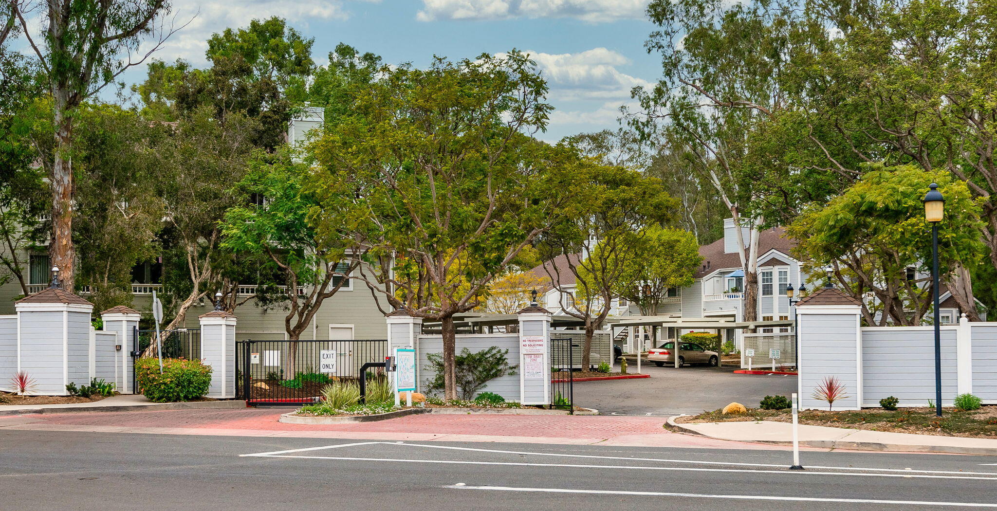 7606 Hollister Avenue 309