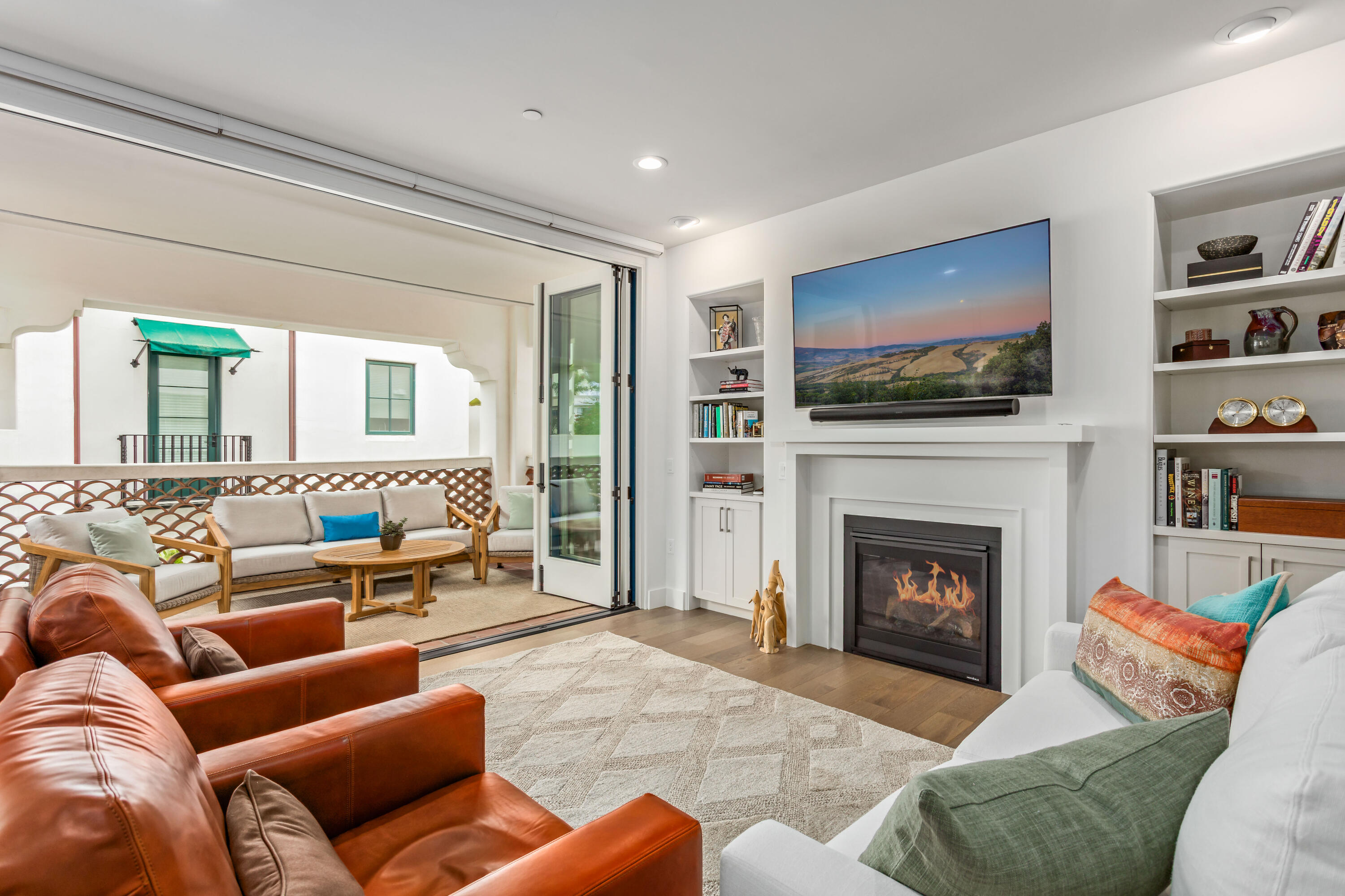 3726 State Street 204