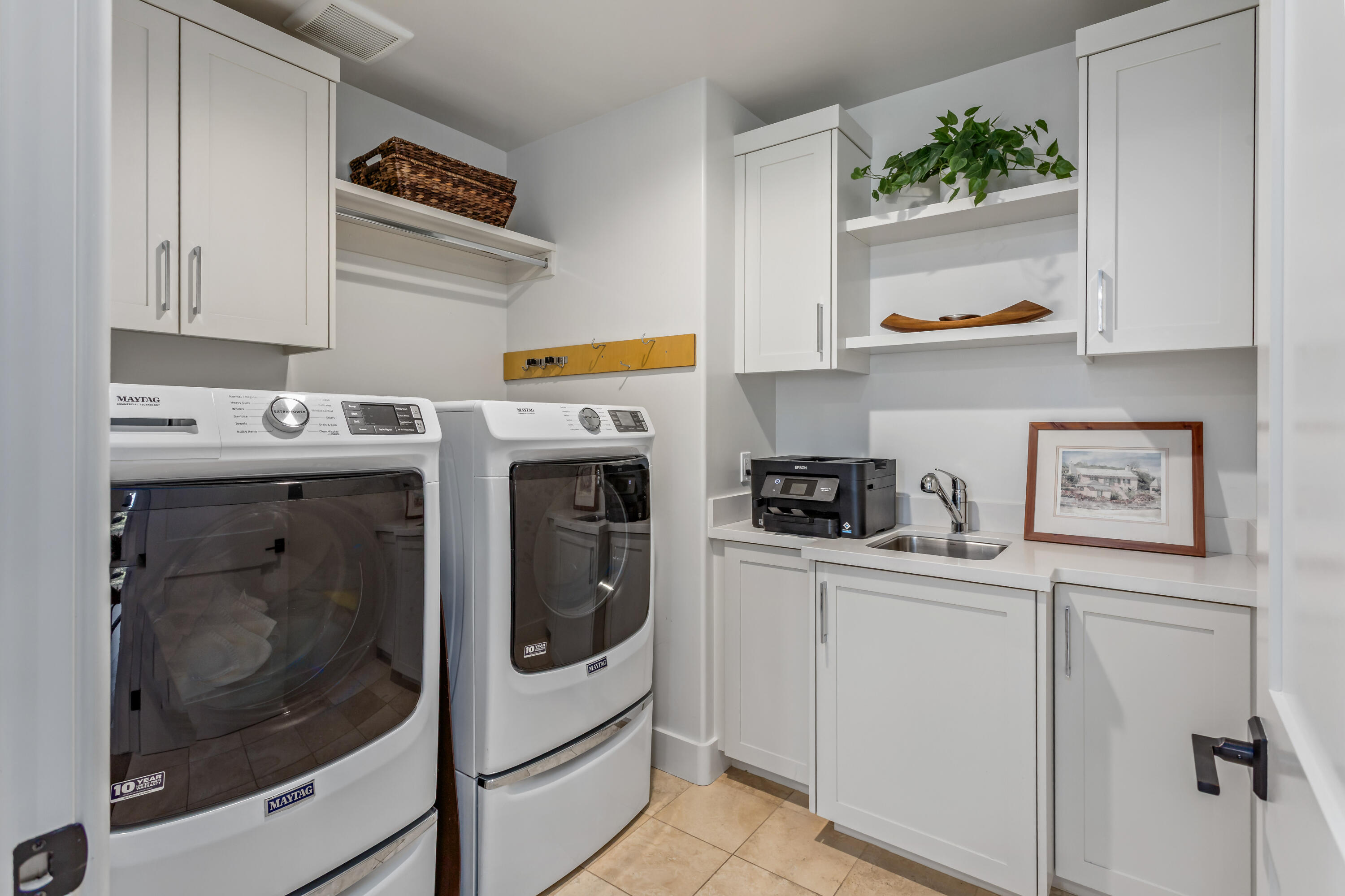 3726 State Street 204