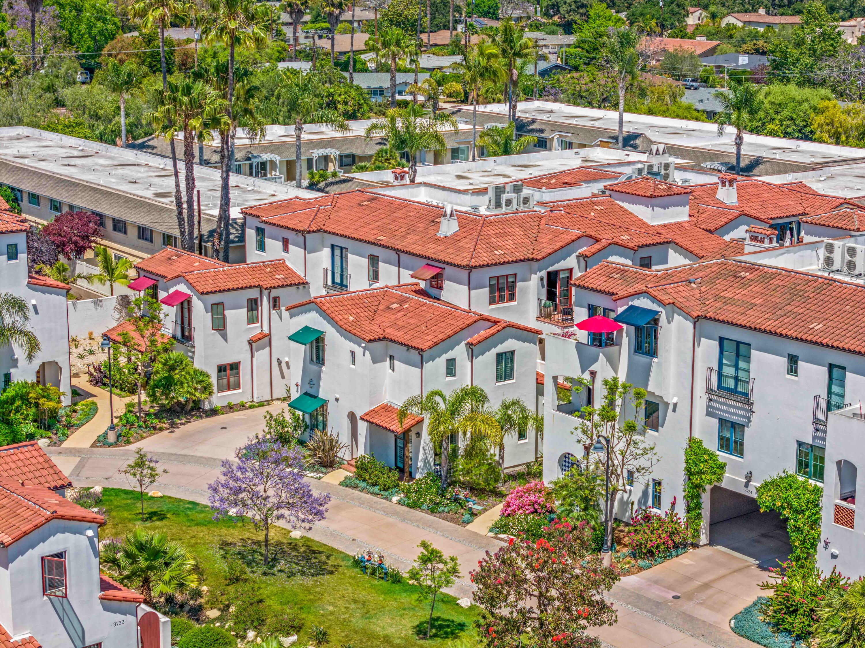 3726 State Street 204