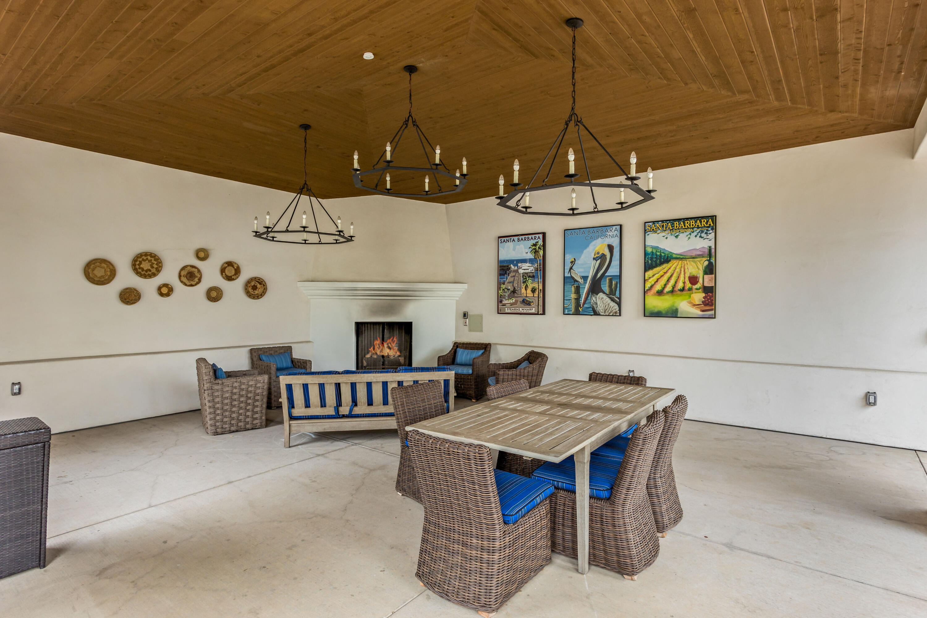 3726 State Street 204