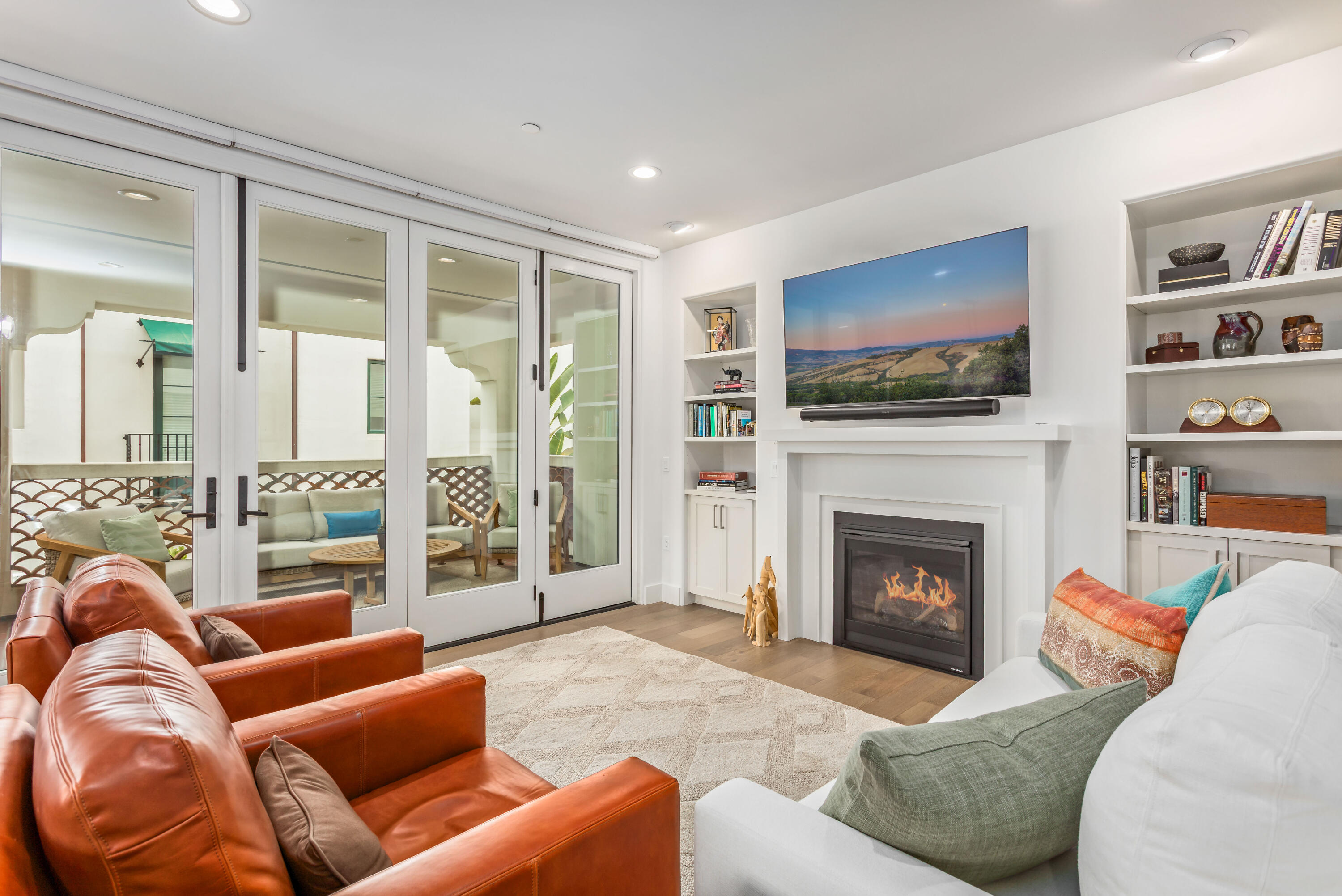 3726 State Street 204