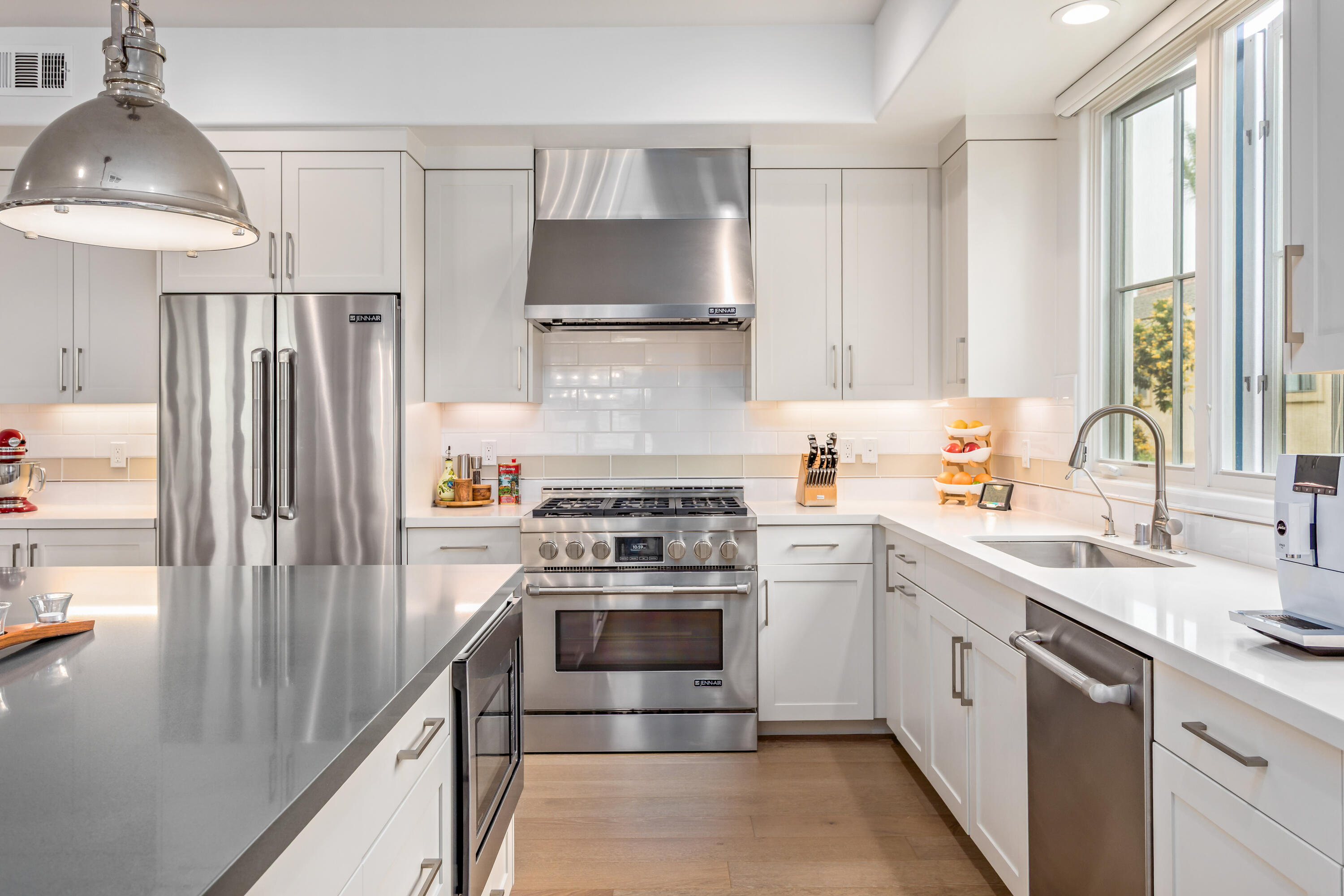 3726 State Street 204