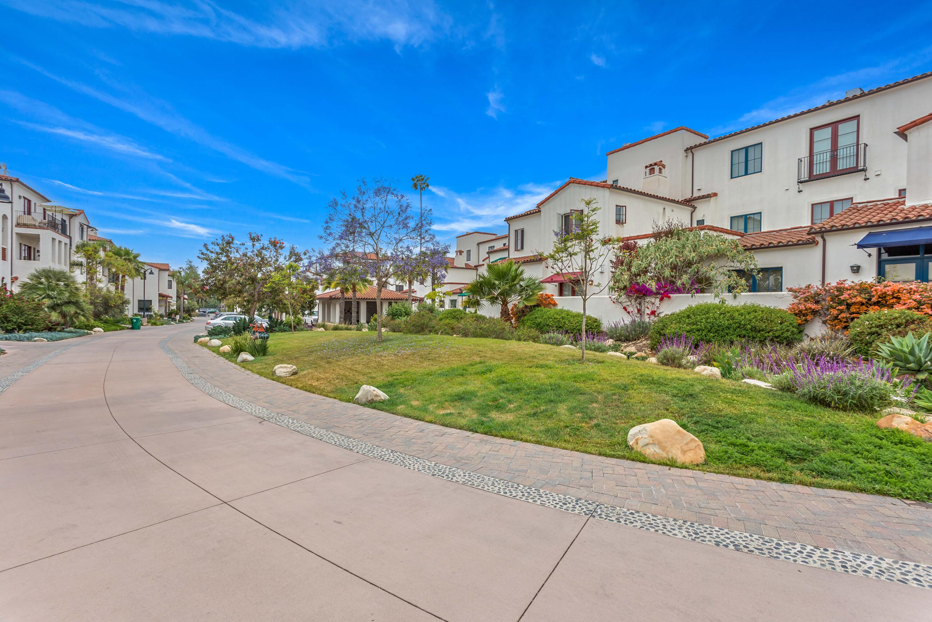 3726 State Street 204