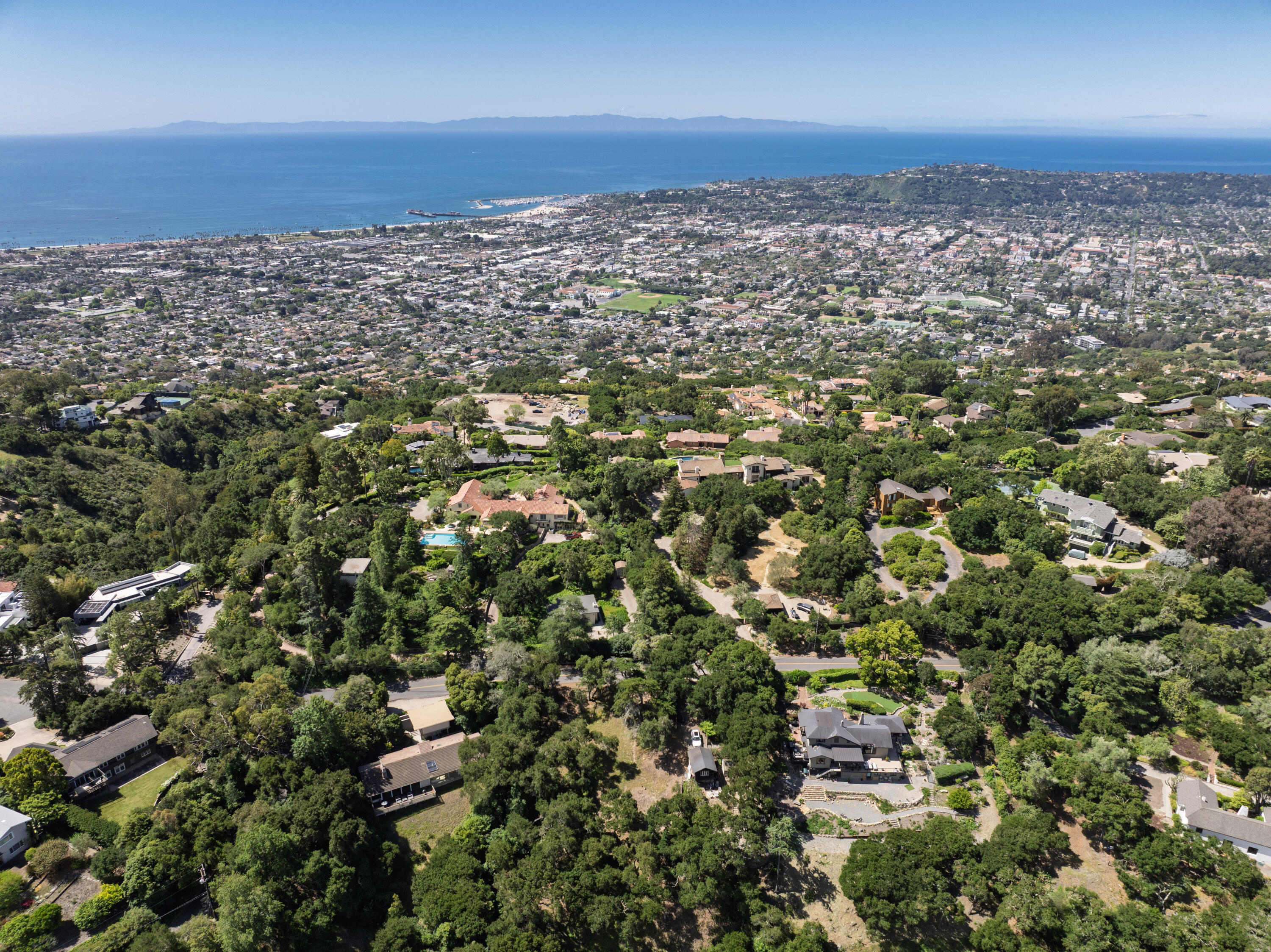 1208 Las Alturas Road