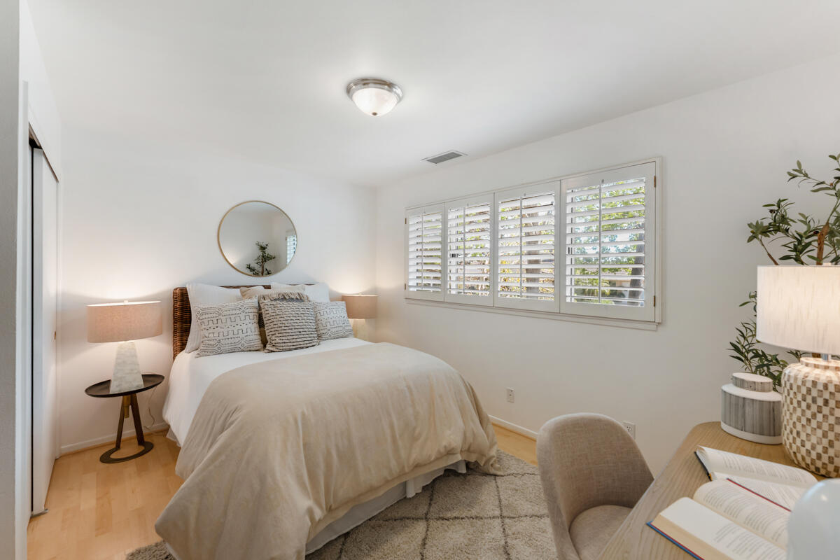 4548 Camino Molinero