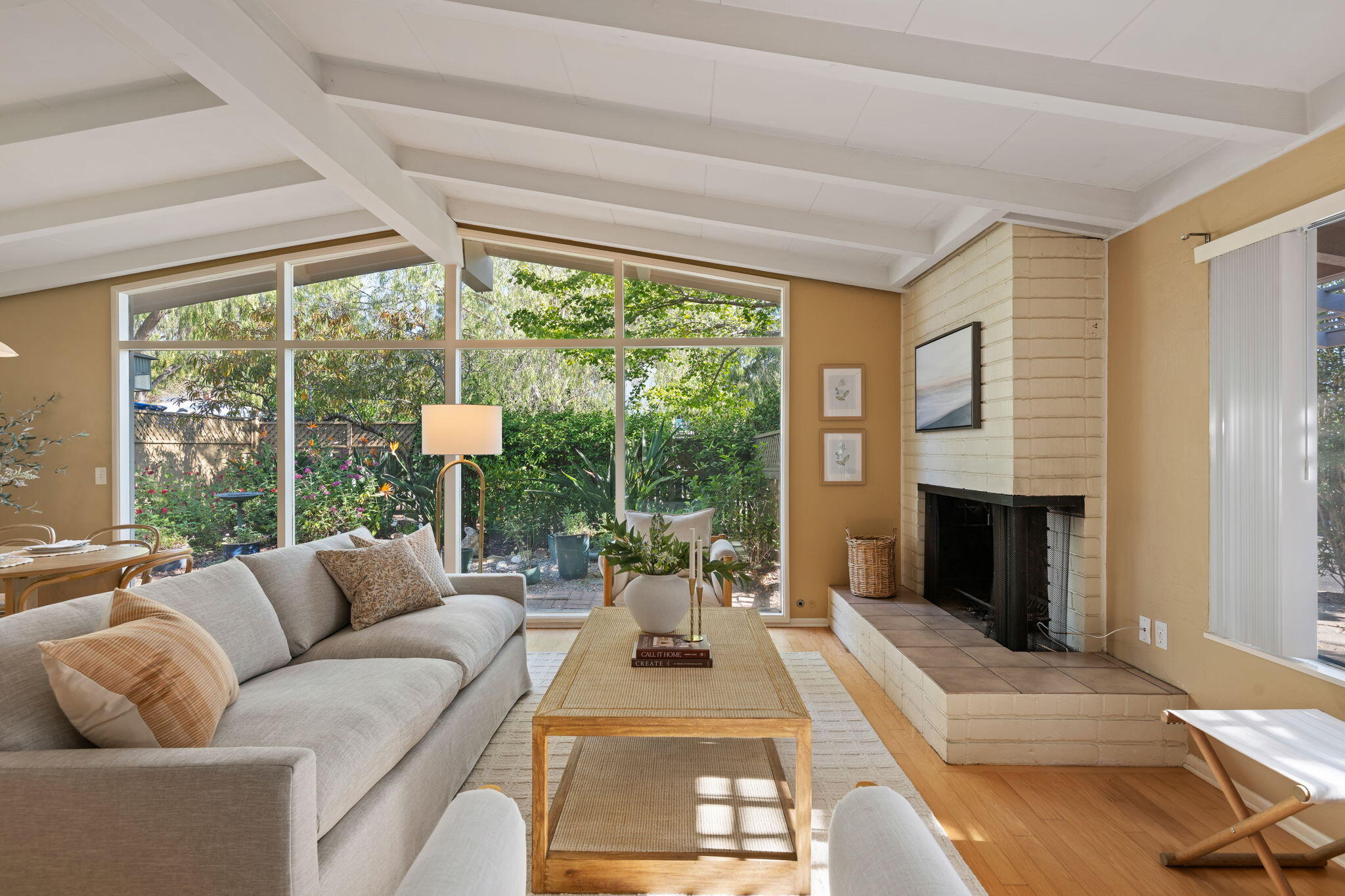 2019 Mountain Avenue Santa Barbara CA